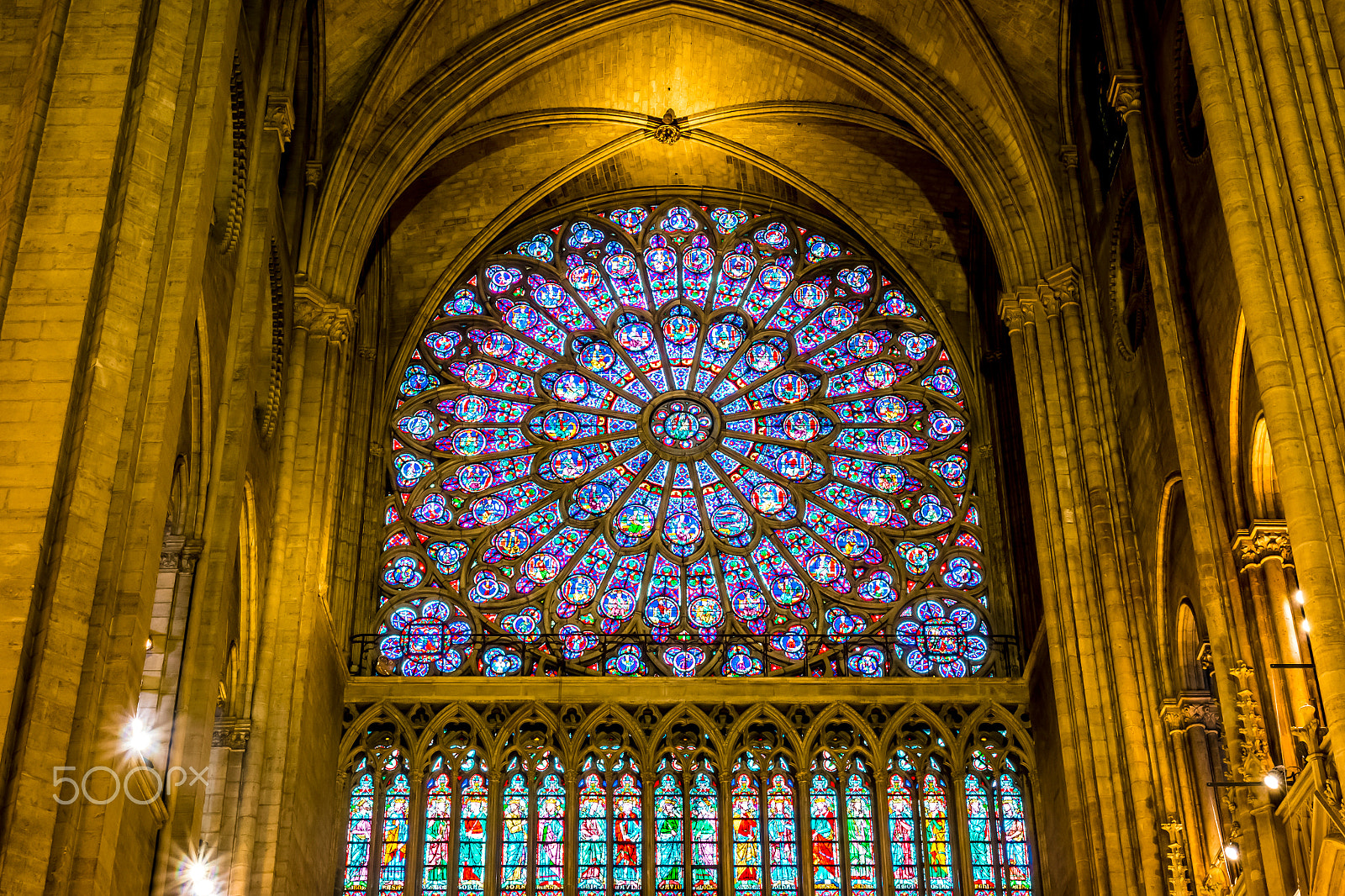 Samsung NX30 + Samsung NX 30mm F2 Pancake sample photo. Notre dame de paris photography