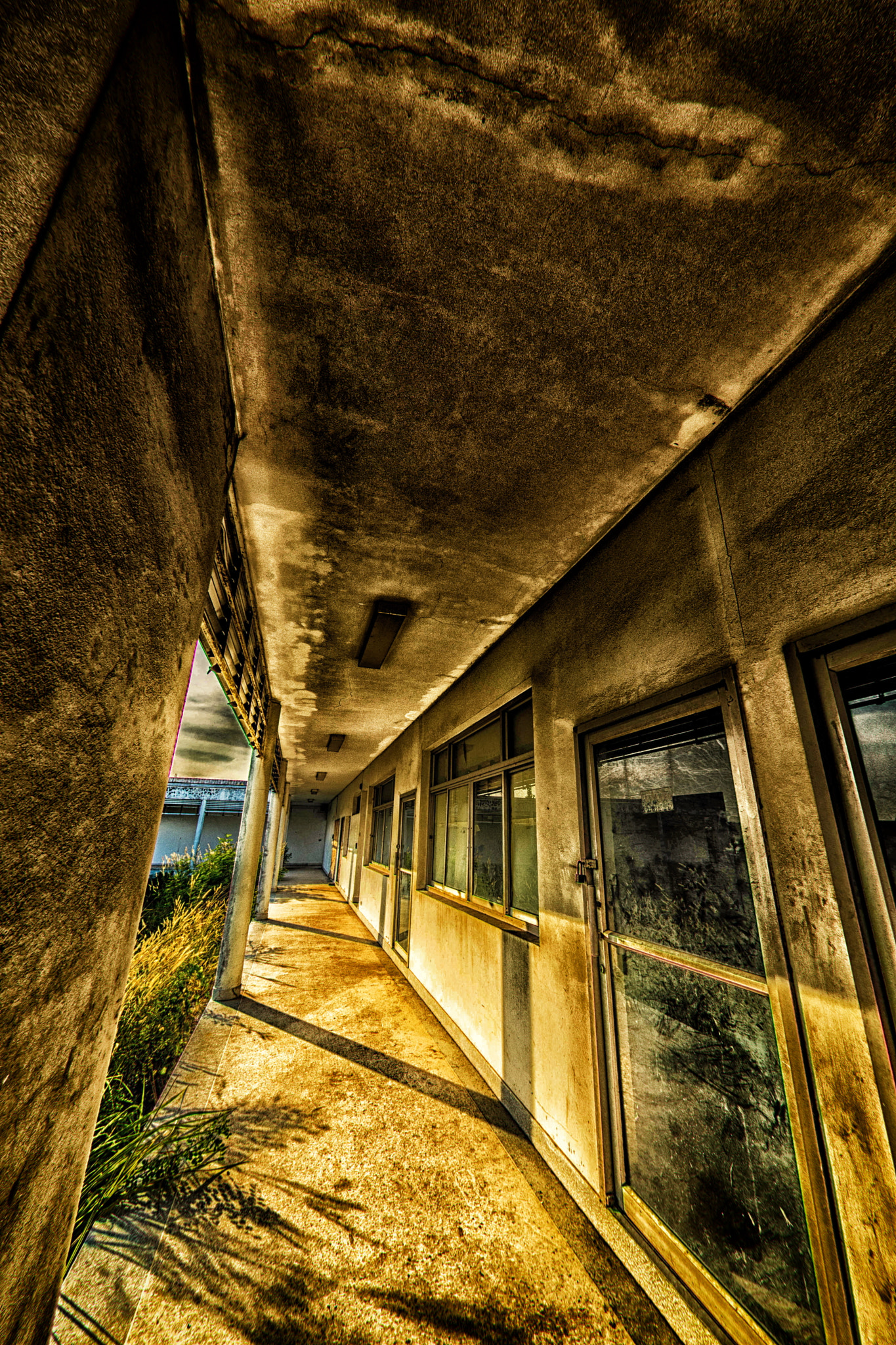 Nikon AF DX Fisheye-Nikkor 10.5mm F2.8G ED sample photo. Old teleport station photography