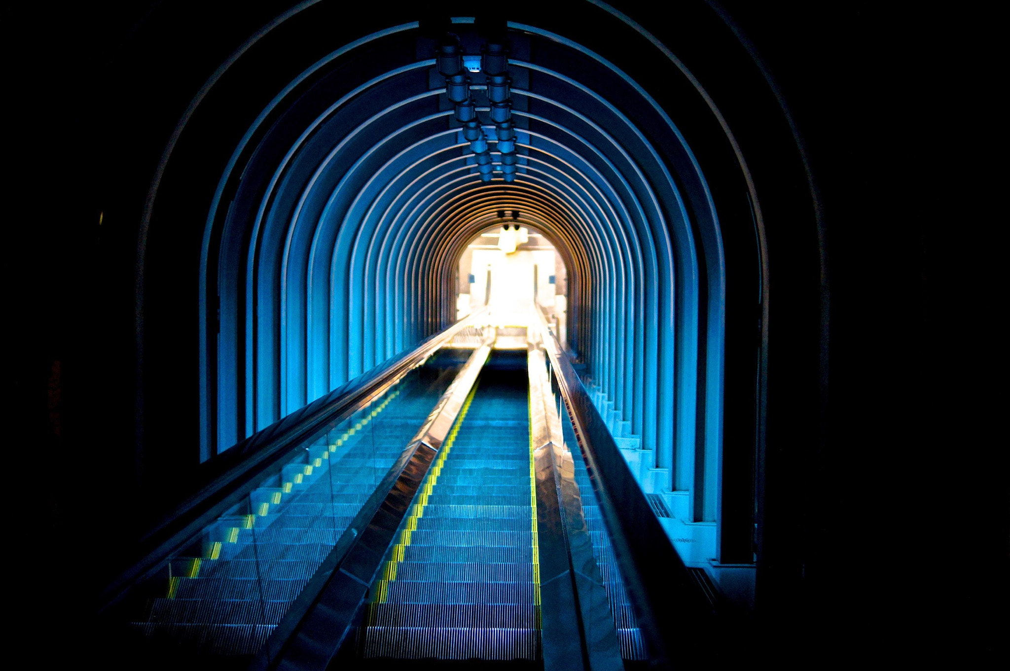 Sony SLT-A35 + Sony DT 35mm F1.8 SAM sample photo. Tunnel to the future photography