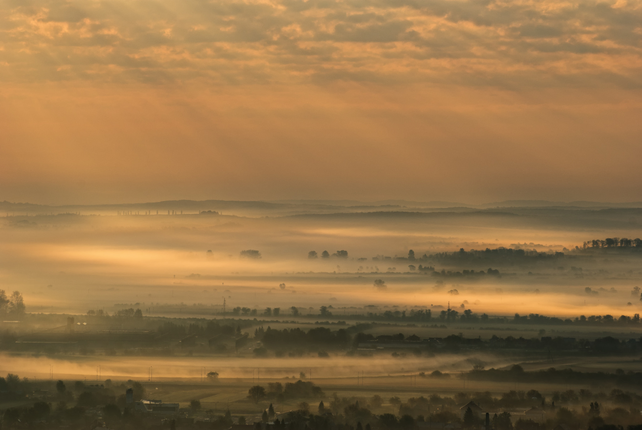 Pentax K10D sample photo. Morning fog photography