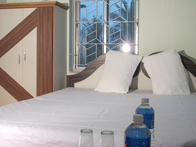 Fujifilm A170 A180 sample photo. Deluxetriplebed photography