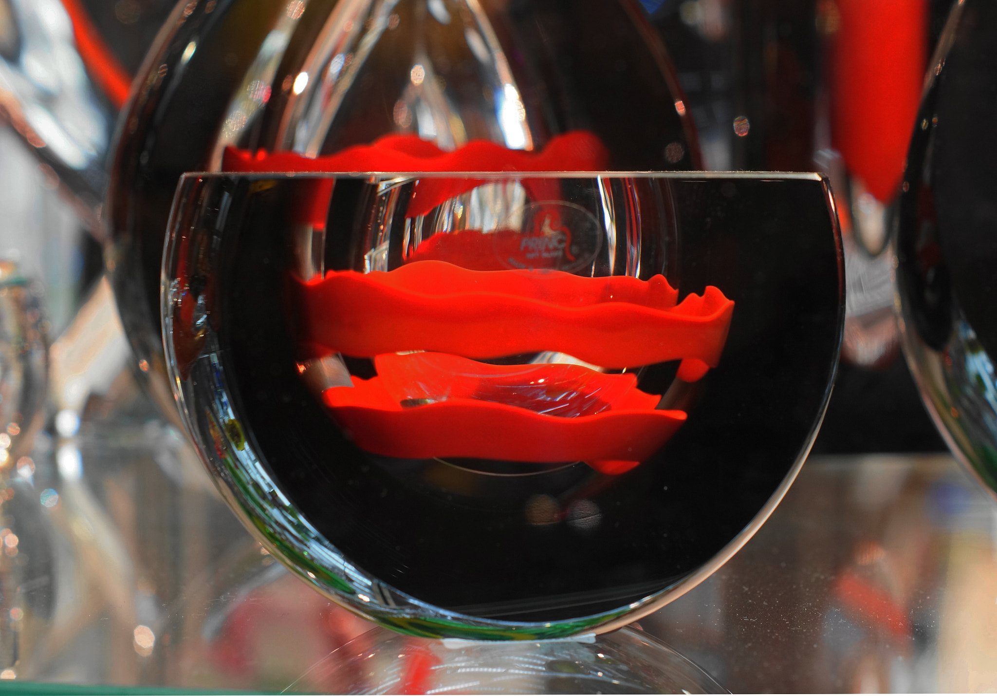 Sony SLT-A77 + Sony DT 50mm F1.8 SAM sample photo. Red spiral photography