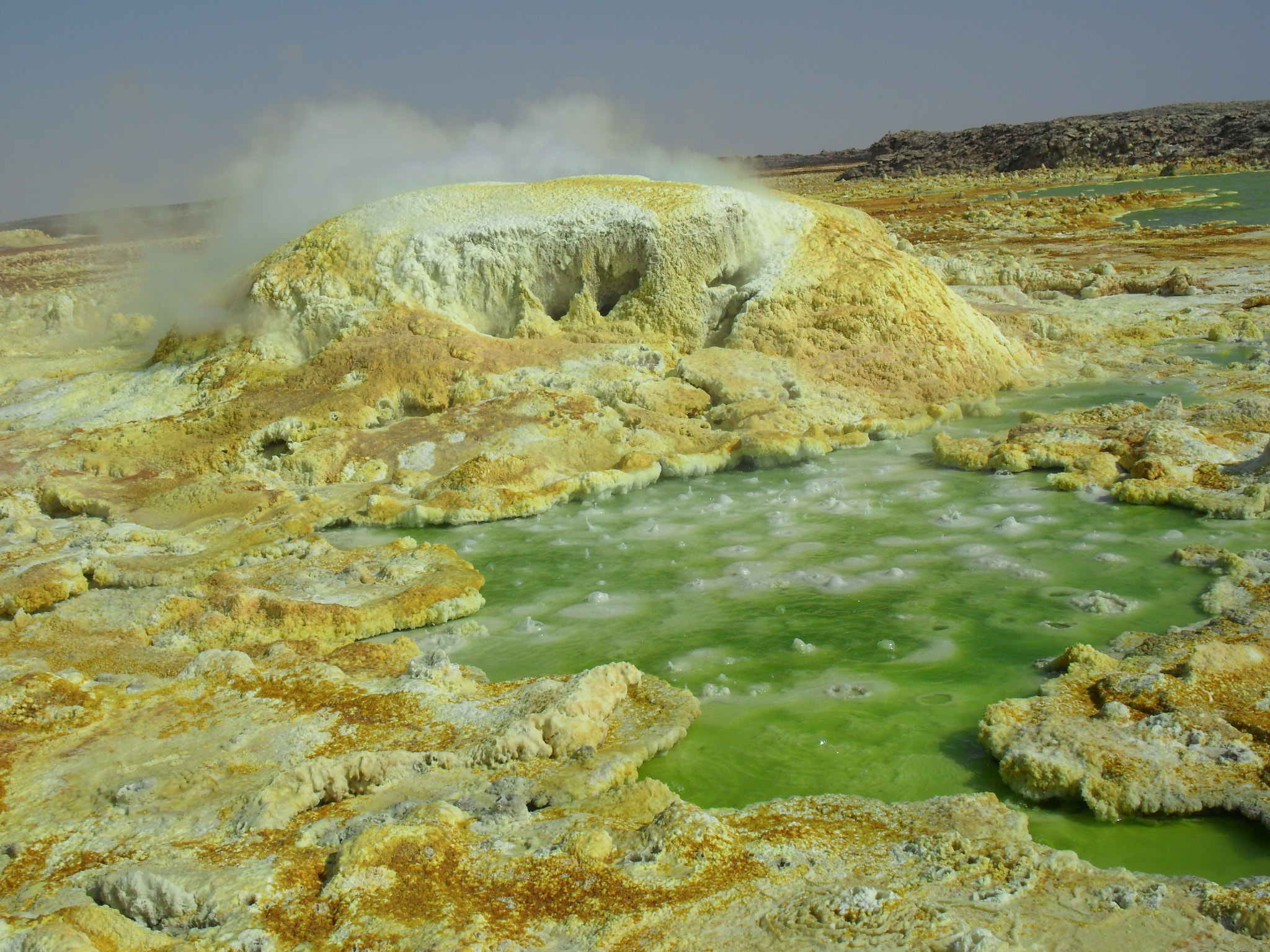 Samsung ES17 / VLUU ES17 /  SL40 /  ES19 sample photo. Danakil depression photography