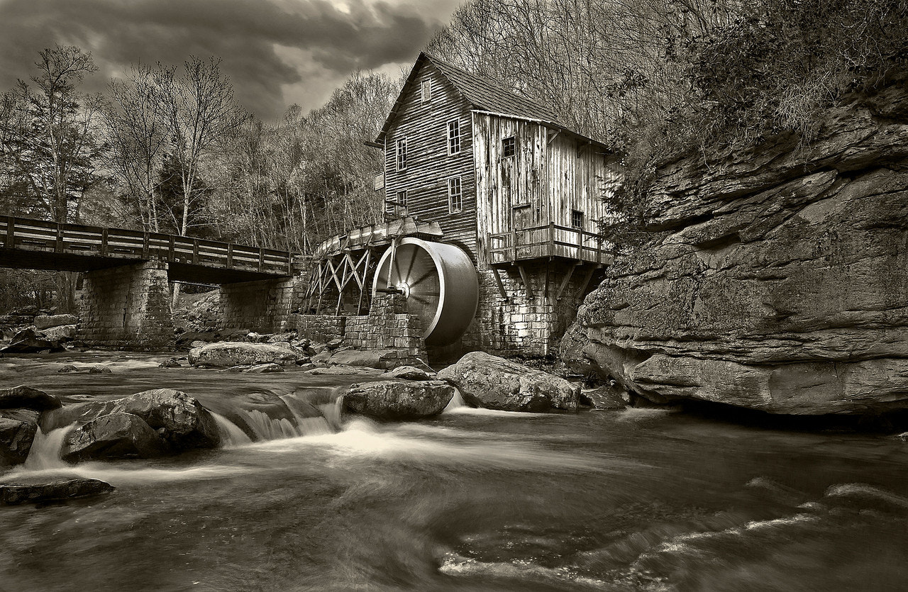 Sony Alpha DSLR-A550 + 20mm F2.8 sample photo. Babcock creek mill photography