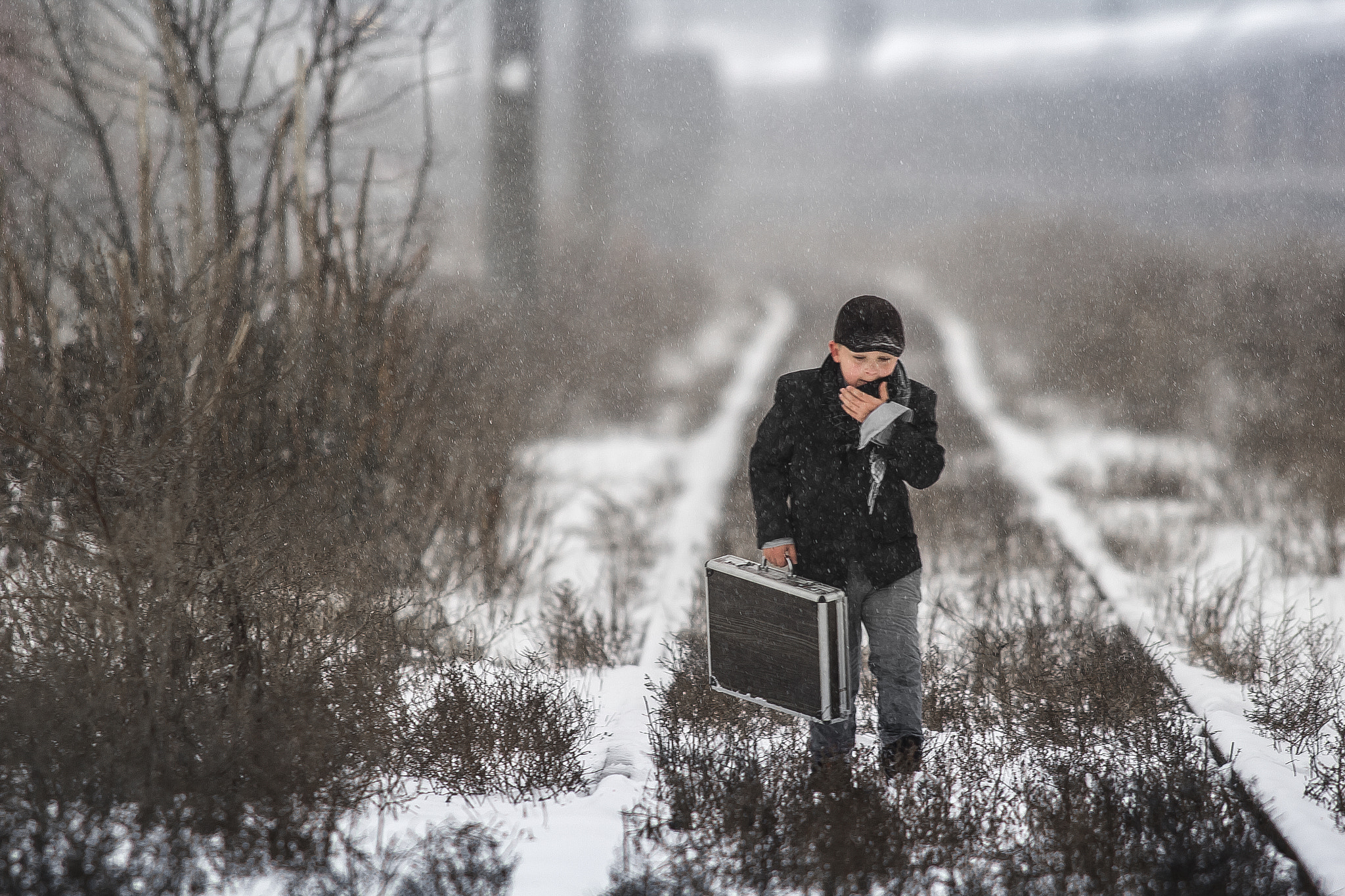 Canon EOS 60D + Canon EF 300mm f/2.8L sample photo. Cold winter... photography