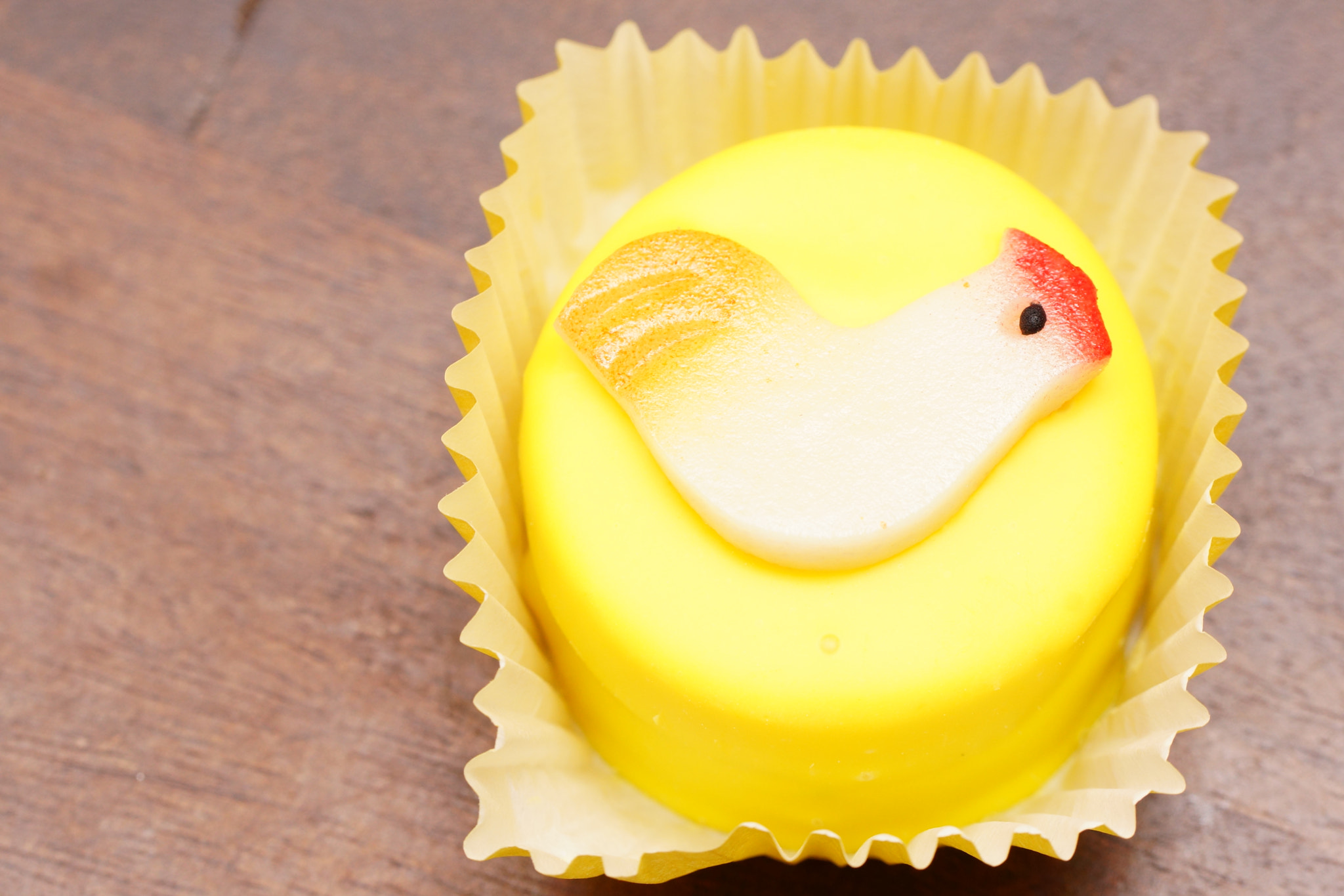 Sony SLT-A77 + Tamron Lens (255) sample photo. Easter petit four photography