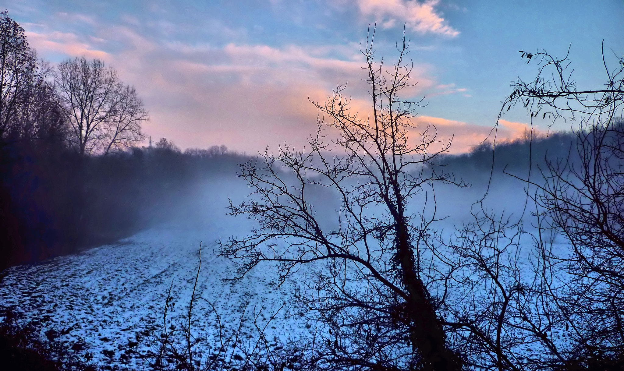 Panasonic DMC-FS62 sample photo. Fog snow and blue sky photography