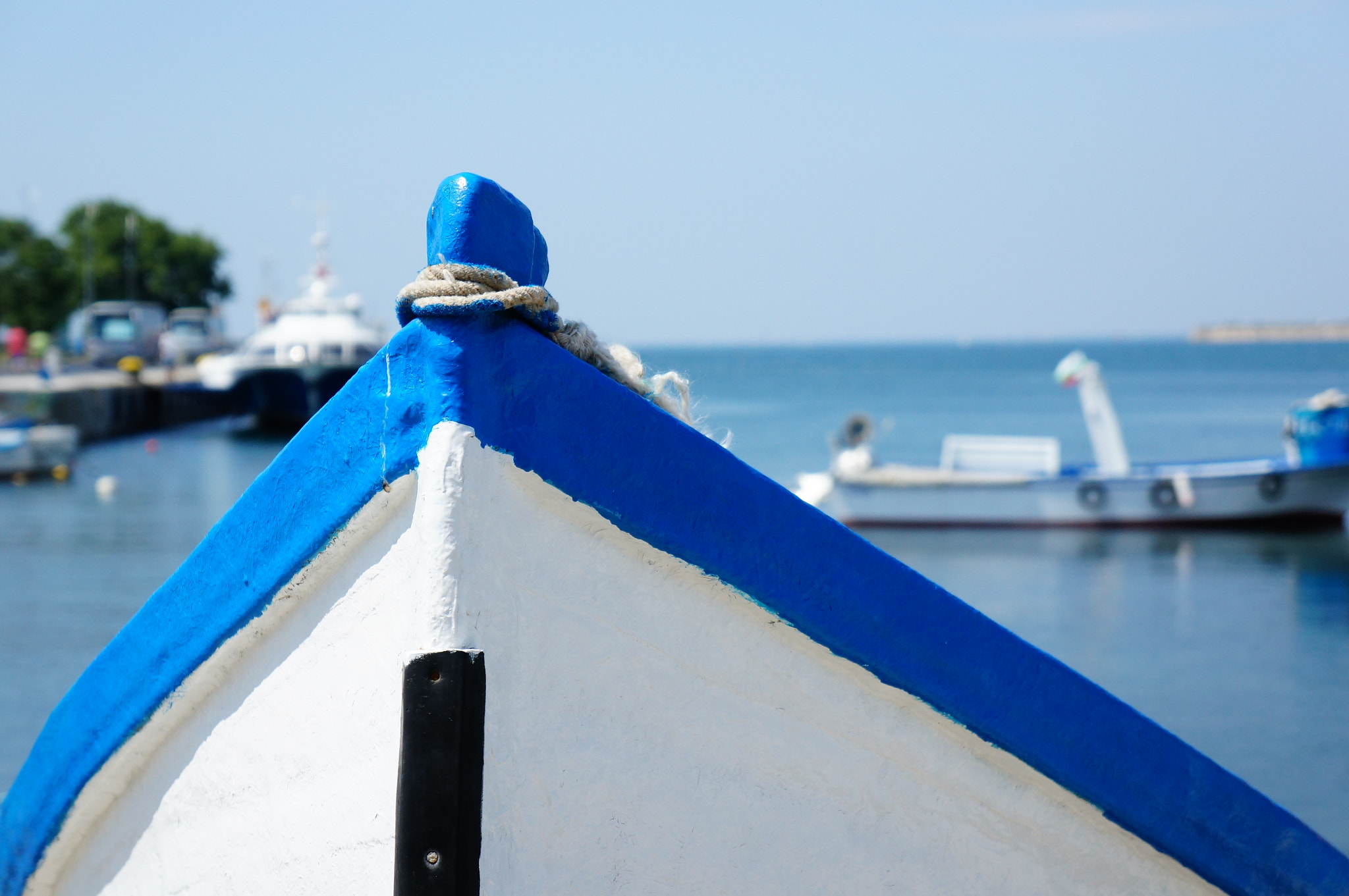 Sony FE 28-70mm F3.5-5.6 OSS sample photo. Wooden boat photography