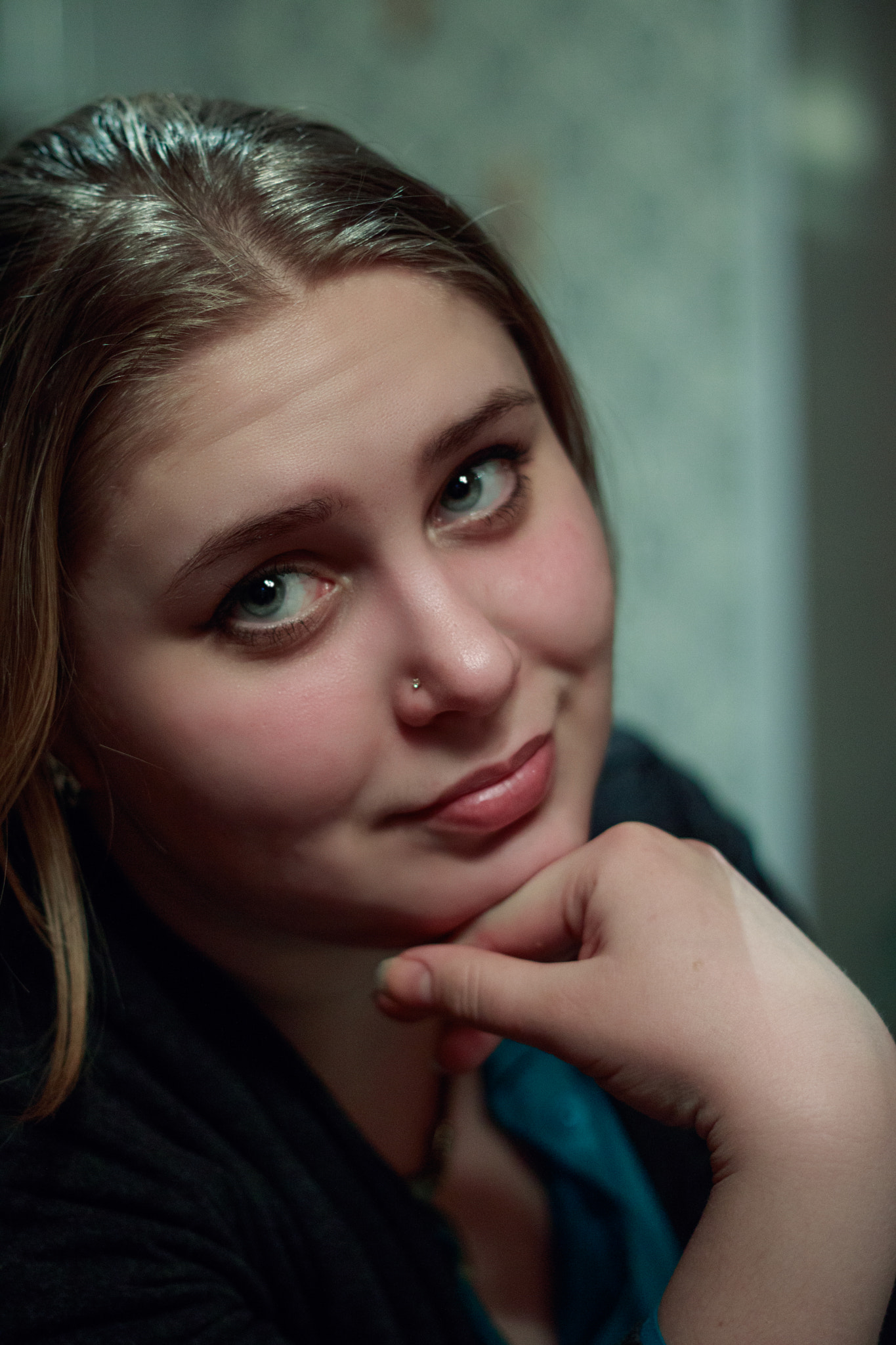 Canon EOS 750D (EOS Rebel T6i / EOS Kiss X8i) + Canon EF 50mm F1.8 II sample photo. Sasha.jpg photography