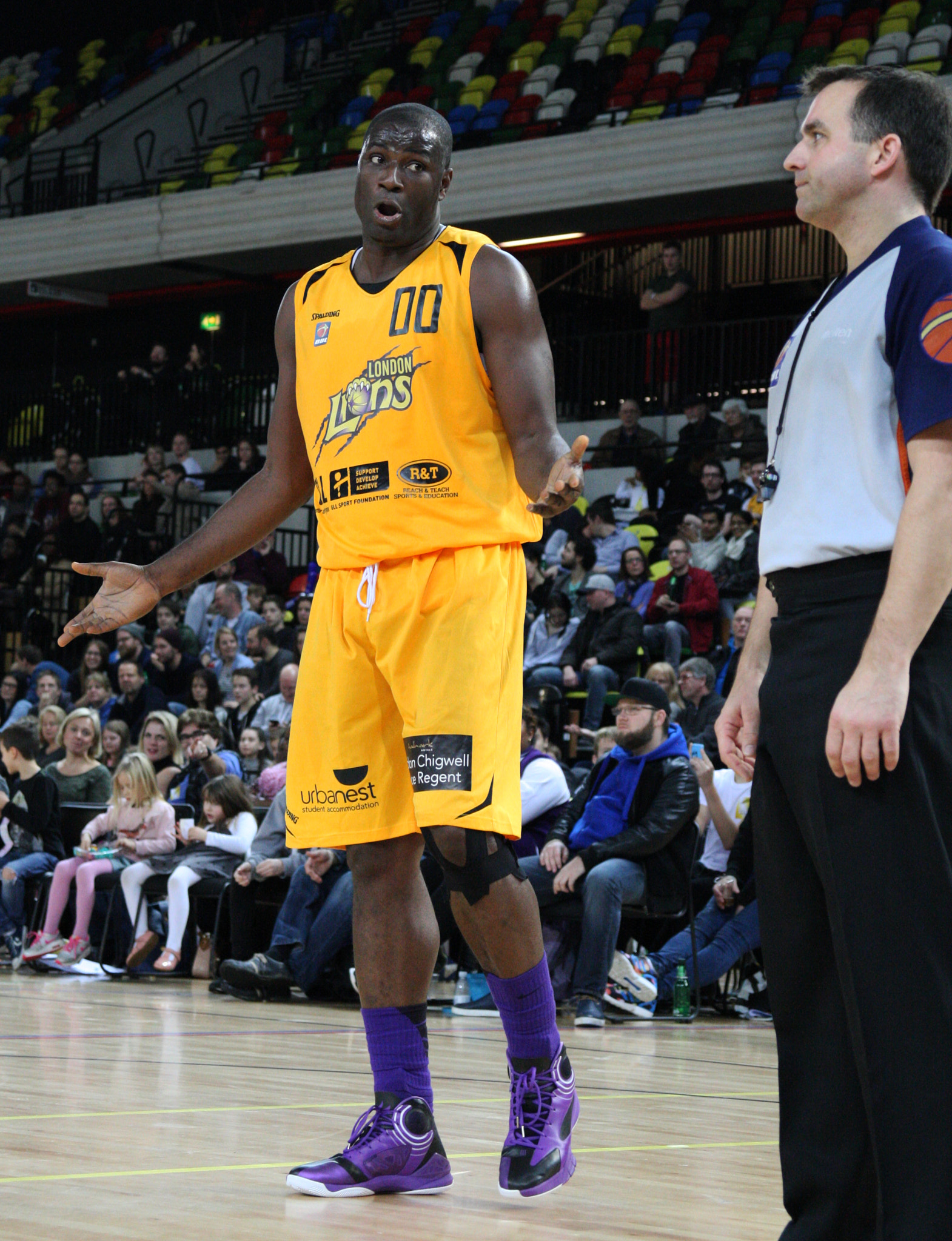 Canon EOS-1D Mark III sample photo. Basketball london lion vs plymouth radiers photography