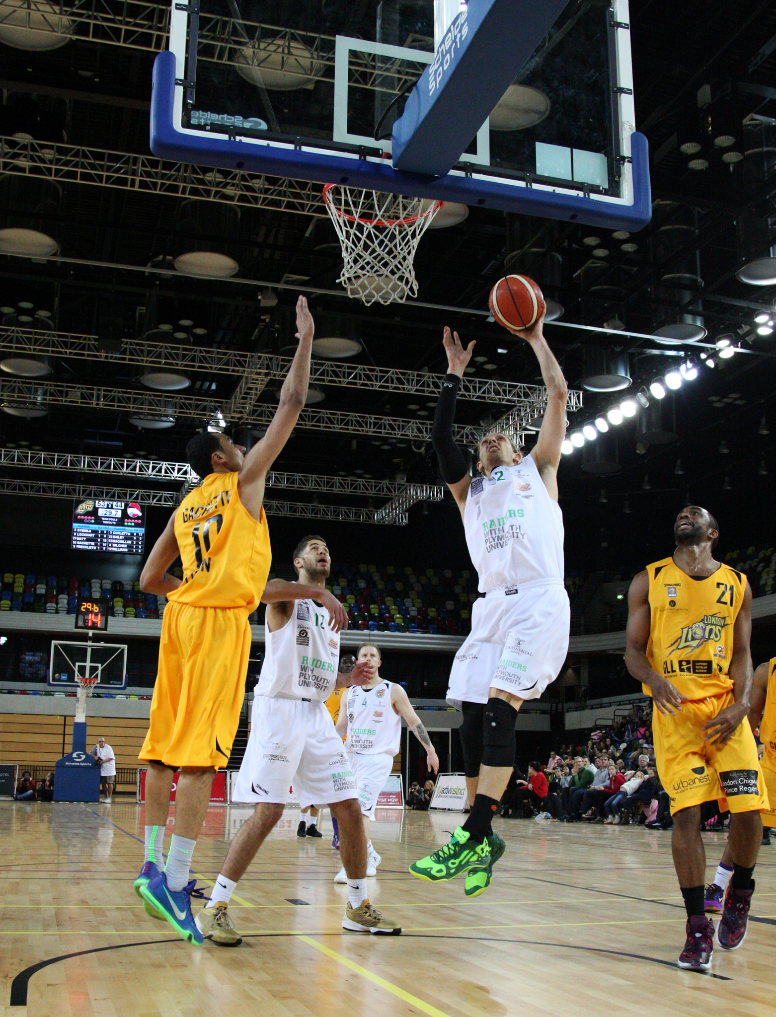 Canon EOS-1D Mark III sample photo. Basketball london lion vs plymouth radiers photography