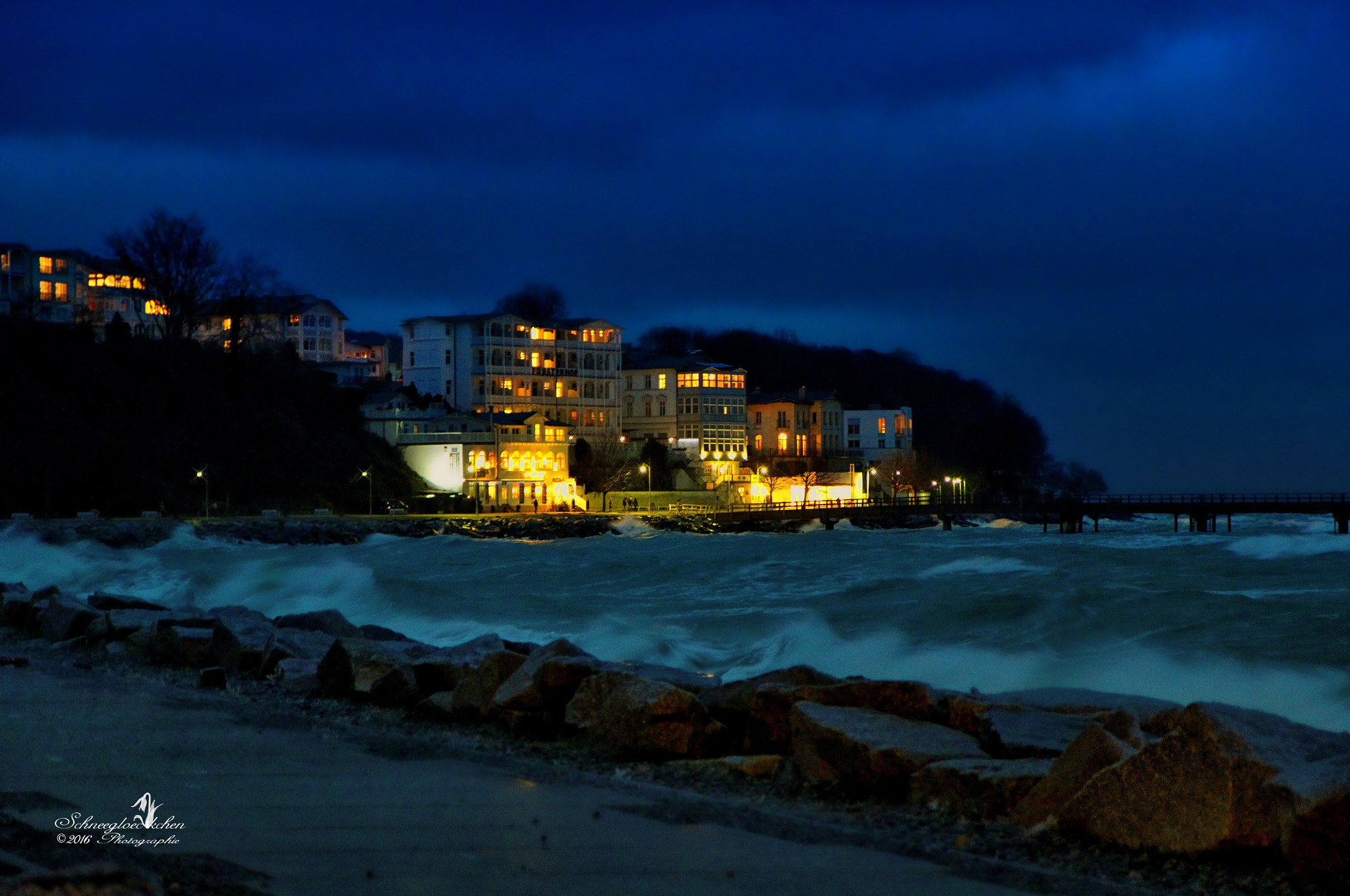 Canon EF-S 17-55mm F2.8 IS USM sample photo. Sassnitz photography