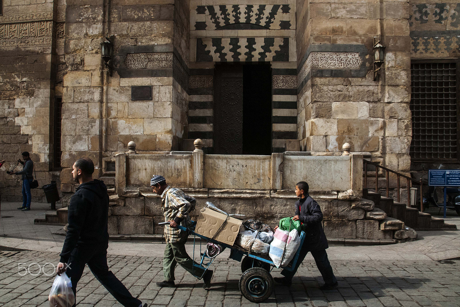 Nikon D300 + Tamron SP AF 17-50mm F2.8 XR Di II VC LD Aspherical (IF) sample photo. Street at old cairo photography