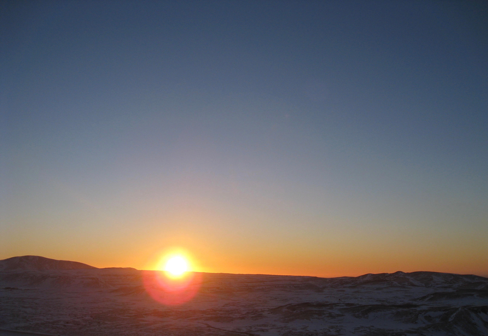 Canon DIGITAL IXUS 950 IS sample photo. There comes the sun_img_3263.jpg photography