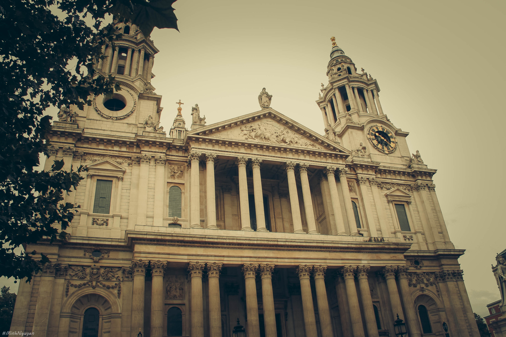 Canon EOS 30D sample photo. London | at the first sight photography