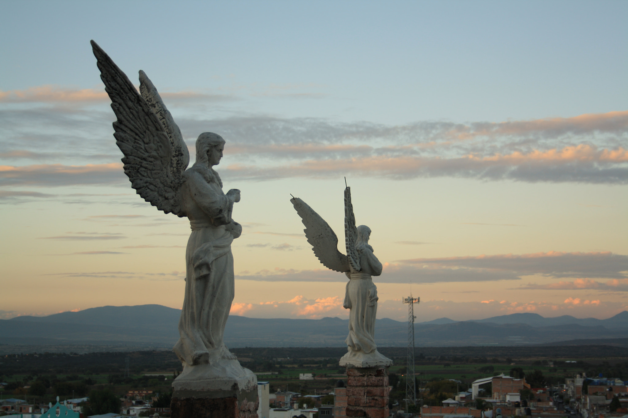Canon EF-S 18-55mm F3.5-5.6 sample photo. Angels photography