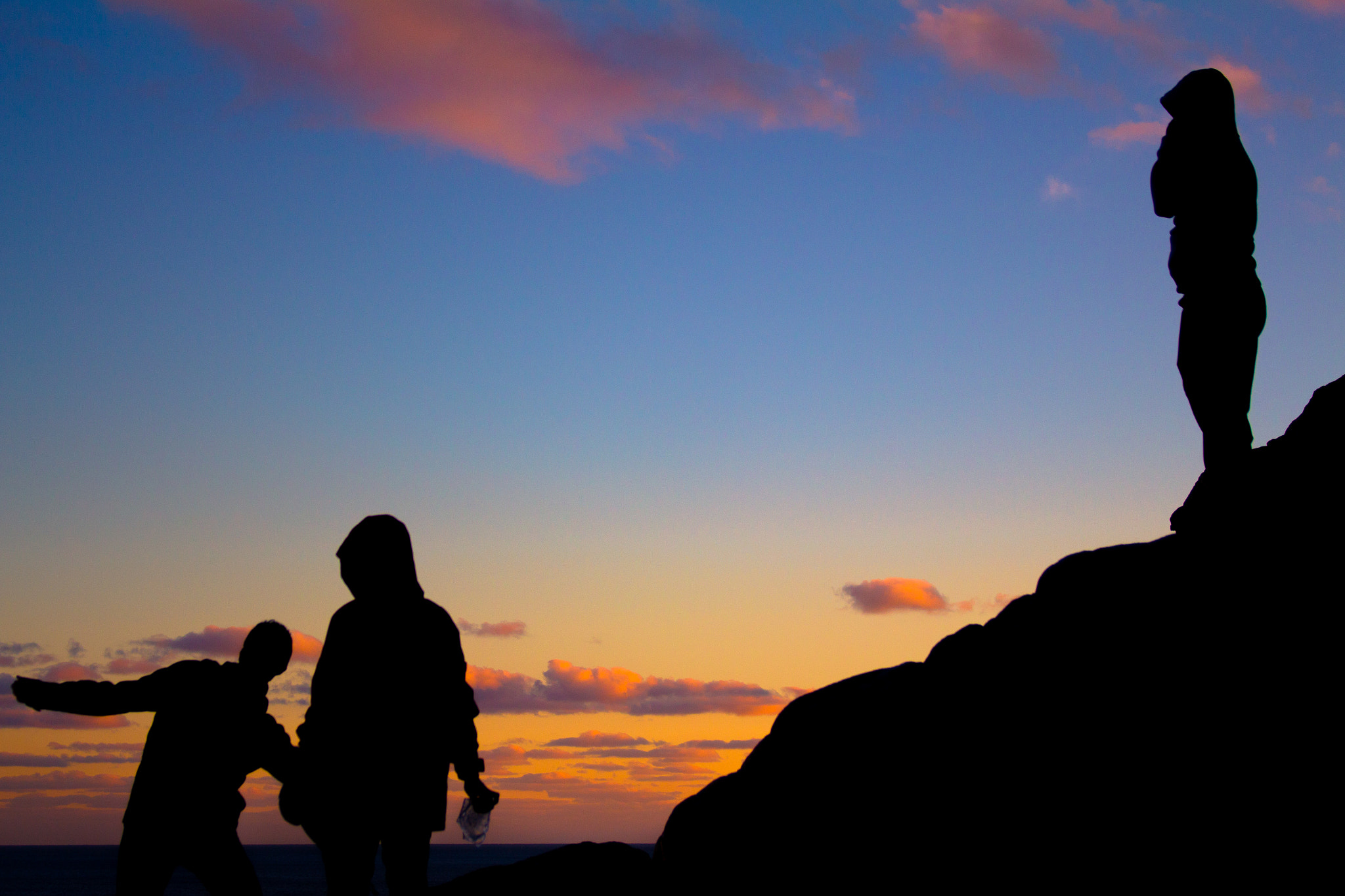 Canon EF 28-135mm F3.5-5.6 IS USM sample photo. Silhouettes #2 photography