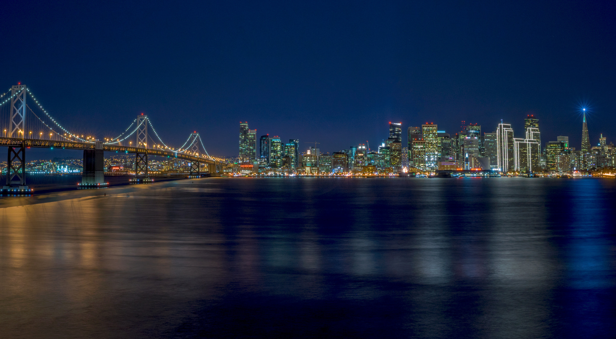 Sony a7R + Tamron SP 24-70mm F2.8 Di VC USD sample photo. The city photography