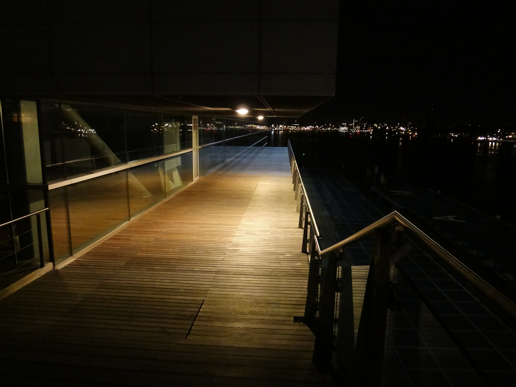 Sony DSC-TX20 sample photo. Escape photography