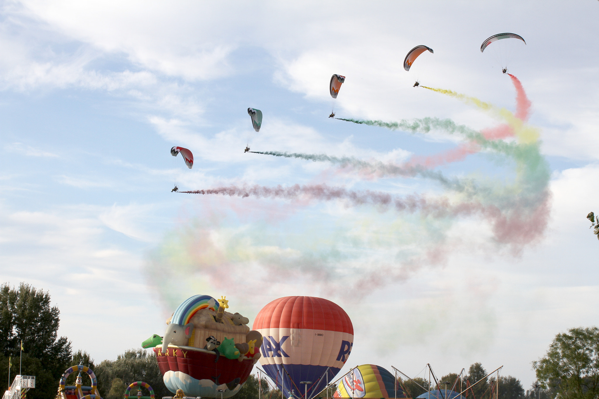 Sigma 50-200mm F4-5.6 DC OS HSM sample photo. Ferrara balloons festival 2015 photography