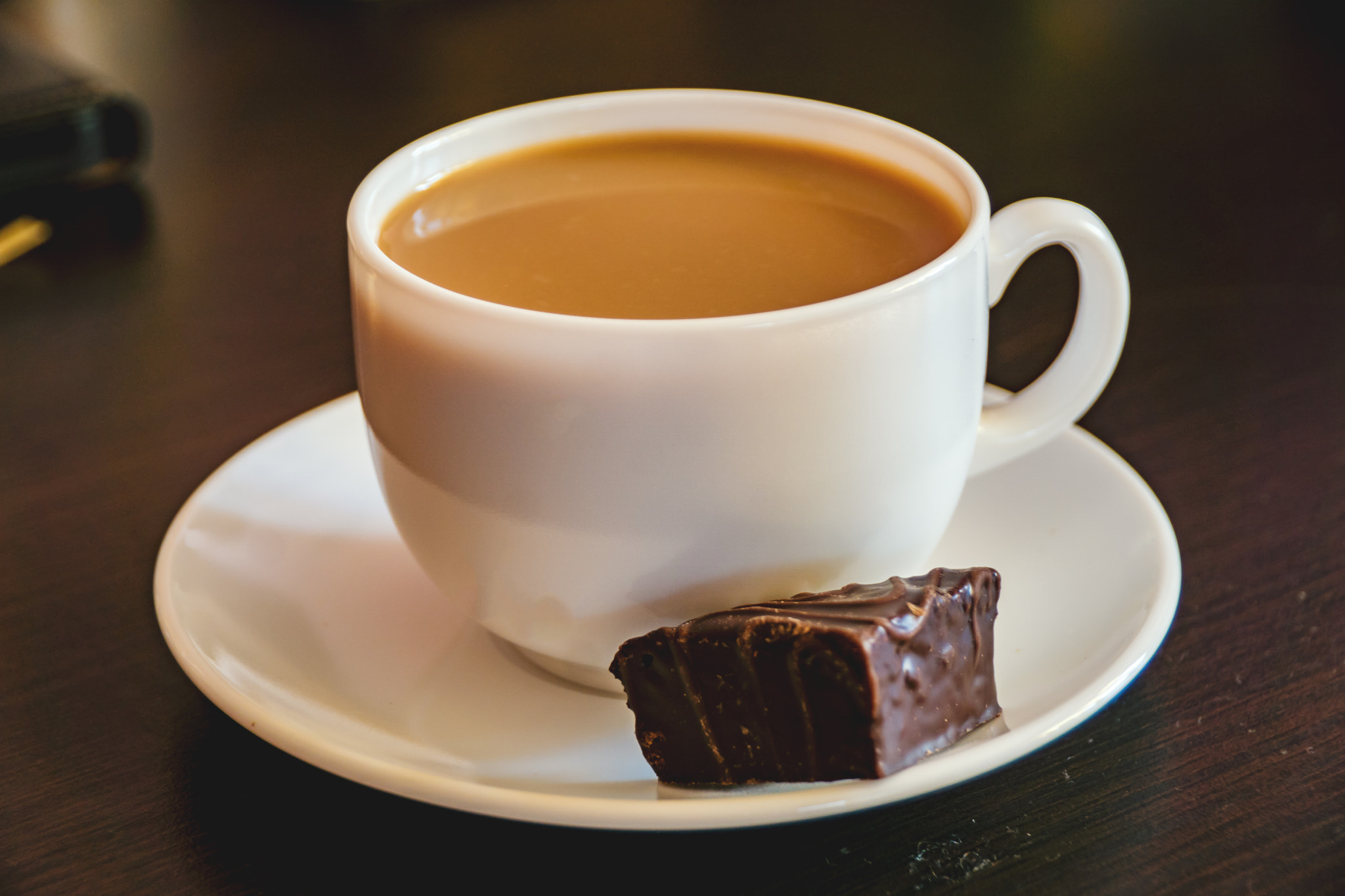 Sony DT 18-250mm F3.5-6.3 sample photo. Coffee & cake photography