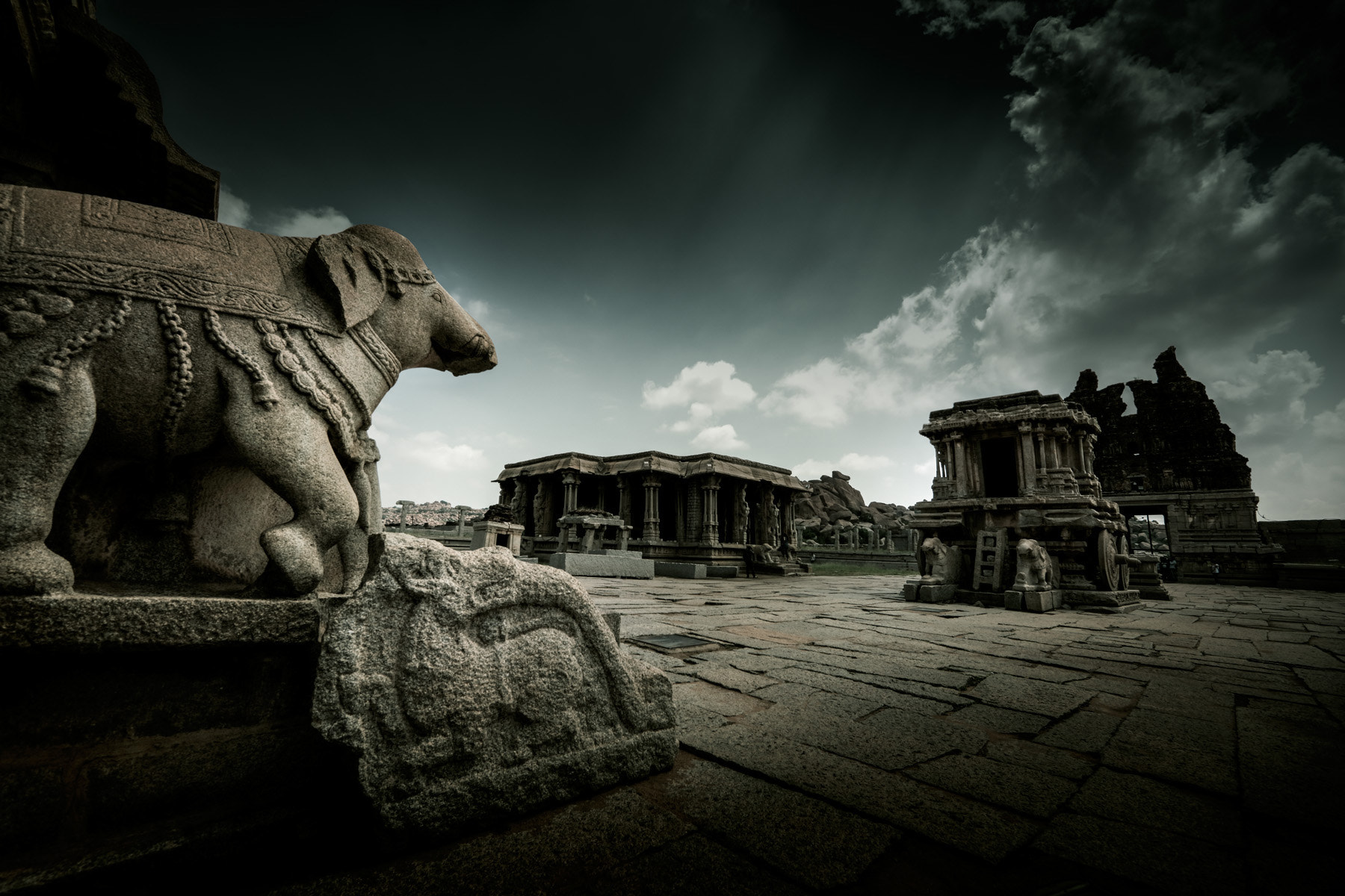 Canon EF 14mm F2.8L II USM sample photo. India hampi photography