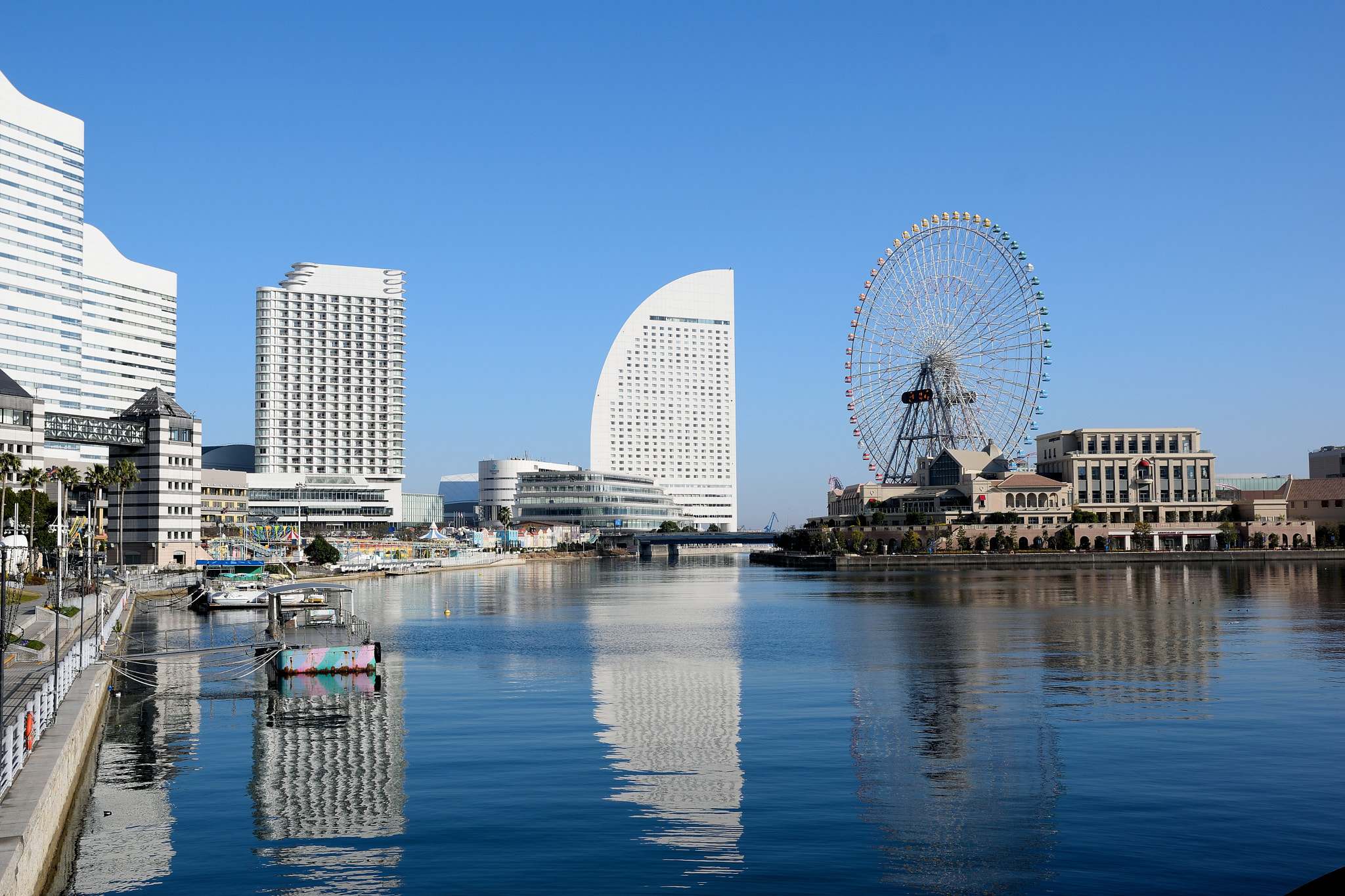 Sigma 17-70mm F2.8-4 DC Macro OS HSM | C sample photo. Yokohama2016 newyeardays photography