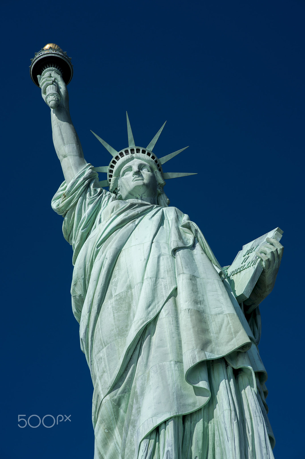 Nikon D3X + Sigma 85mm F1.4 EX DG HSM sample photo. Statue of liberty - new york city - usa photography