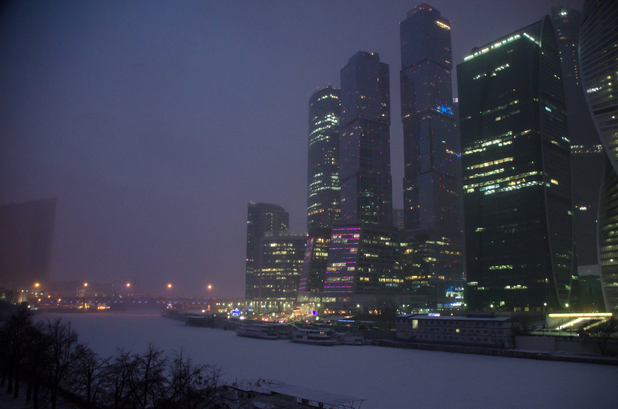 Sigma 18-200mm F3.5-6.3 DC OS HSM sample photo. () photography
