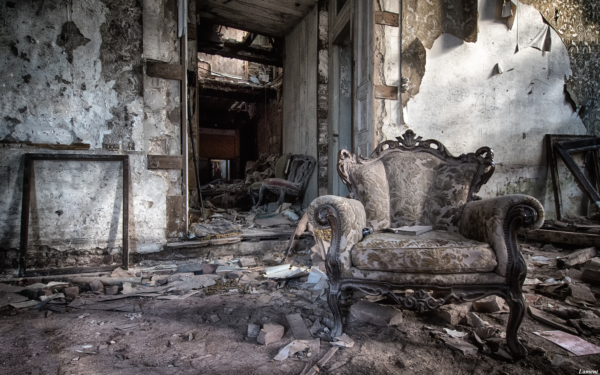 Olympus PEN E-PL7 + OLYMPUS M.9-18mm F4.0-5.6 sample photo. 2015 chateau congo photography