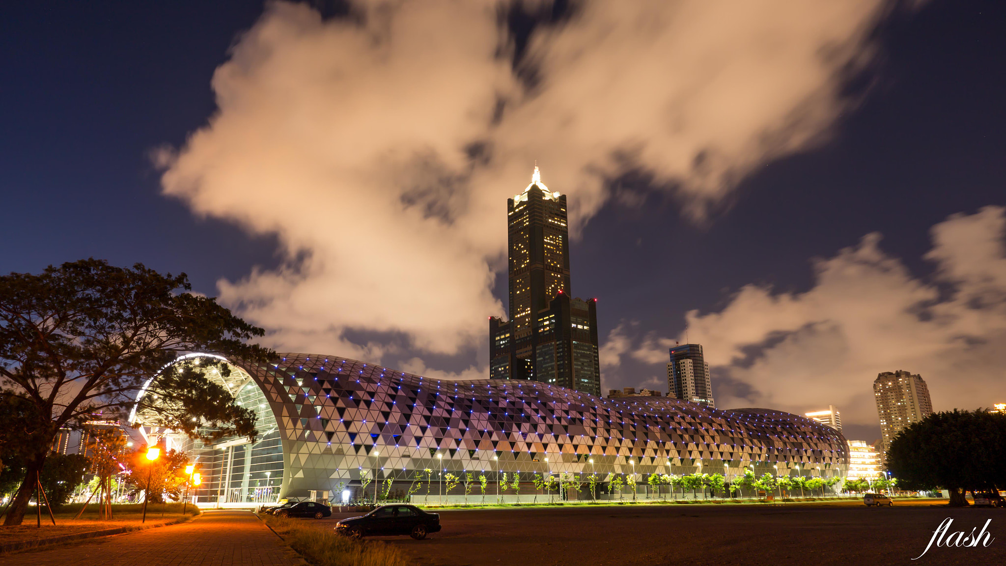 Panasonic Lumix DMC-GH2 sample photo. Kaohsiung exhibition center photography