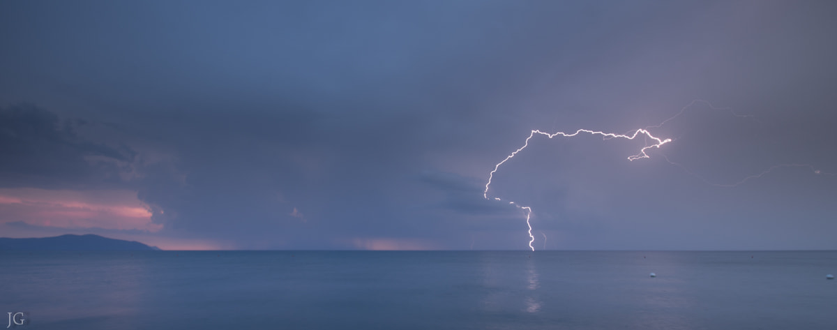 Pentax K-5 sample photo. Orage photography