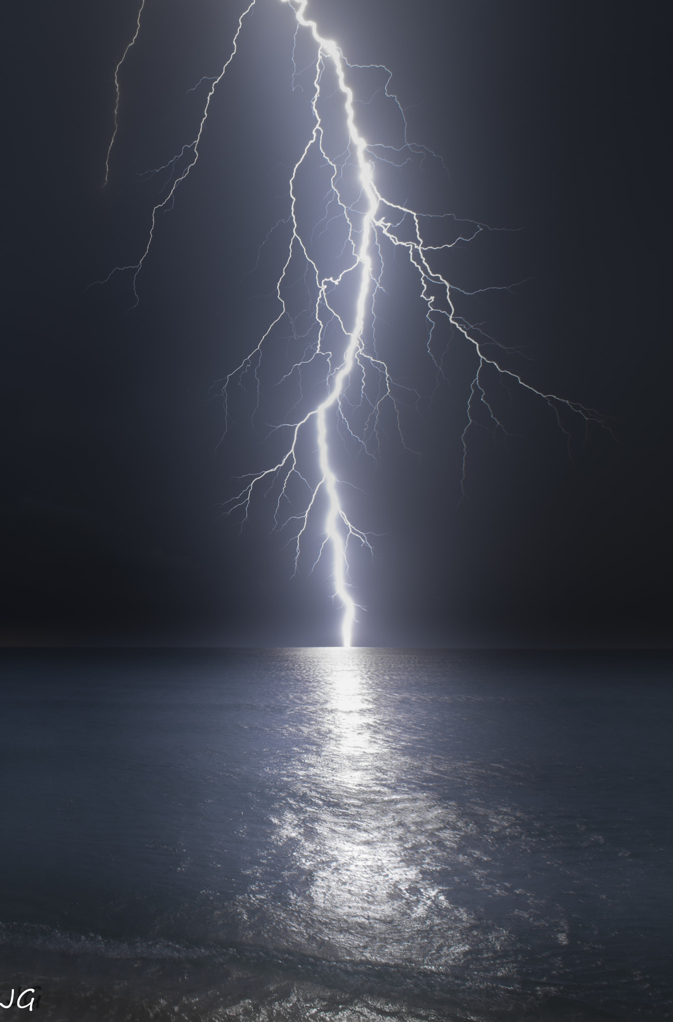 Pentax K-5 sample photo. Orage photography