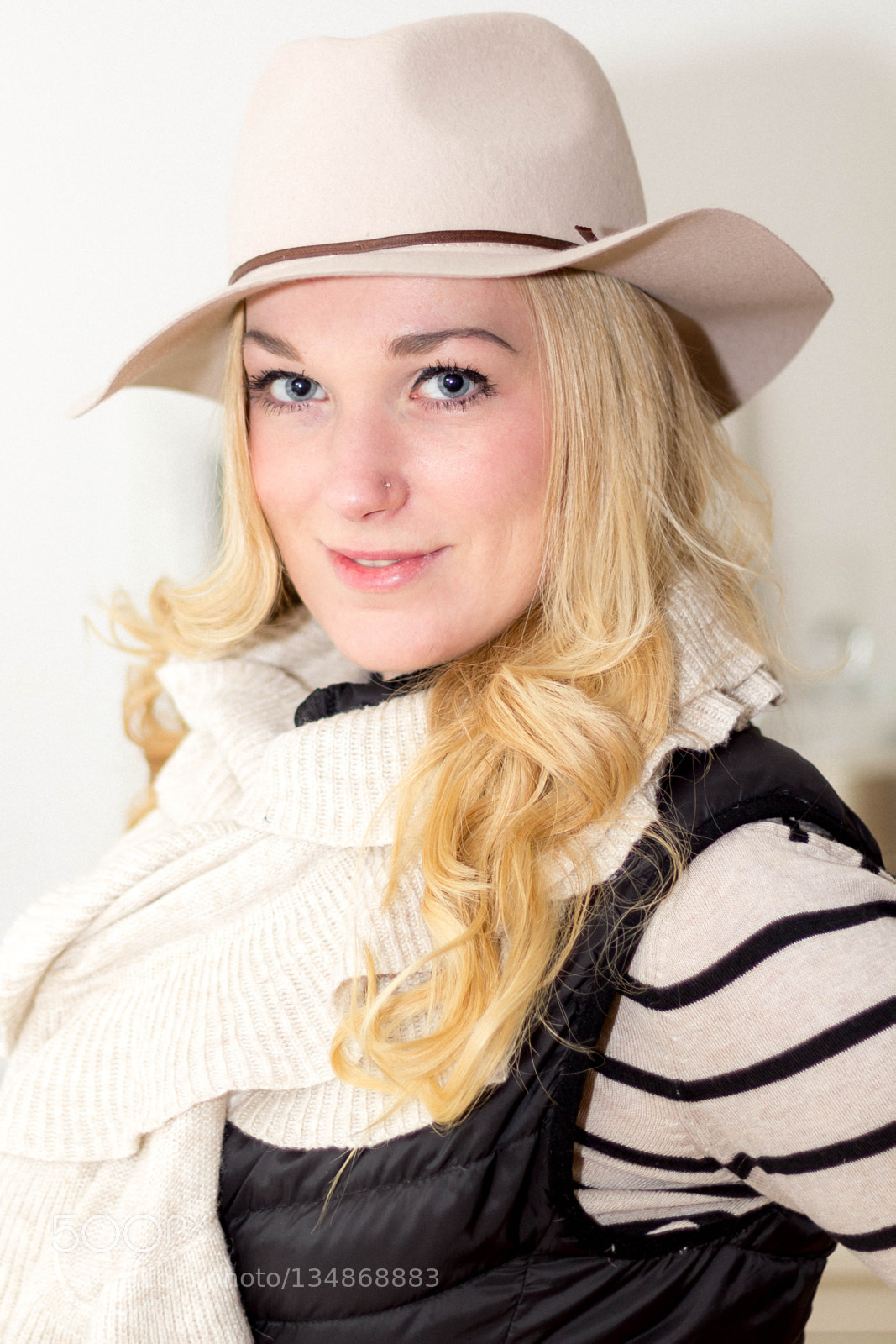 Canon EOS 600D (Rebel EOS T3i / EOS Kiss X5) sample photo. Helge photography
