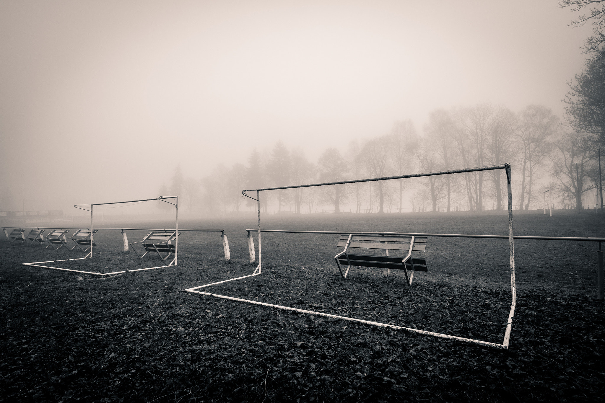 Samsung NX30 + Samsung NX 12-24mm F4-5.6 ED sample photo. Football field photography