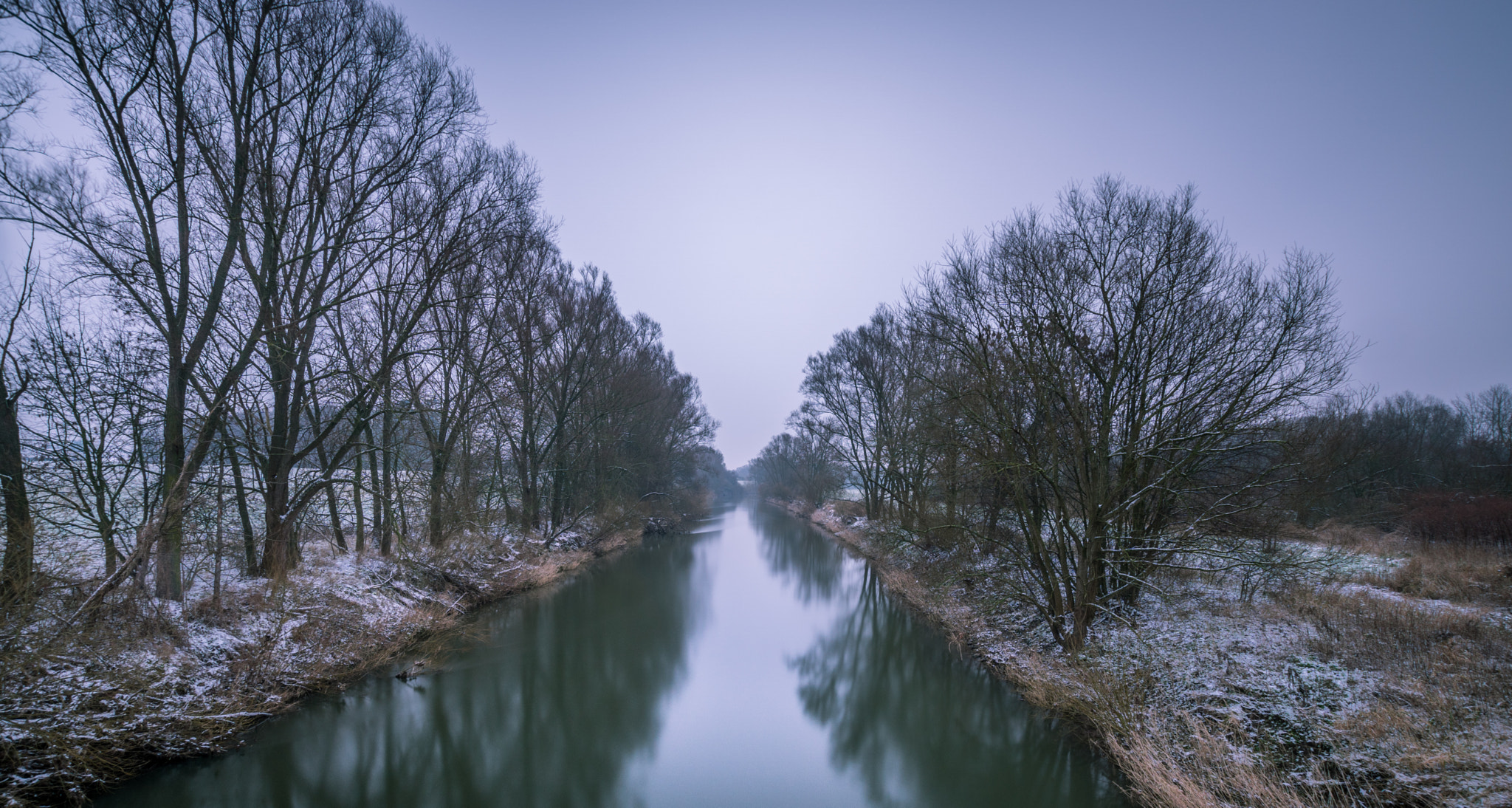 Sony ILCA-77M2 + Sigma 10-20mm F3.5 EX DC HSM sample photo. Winter river photography