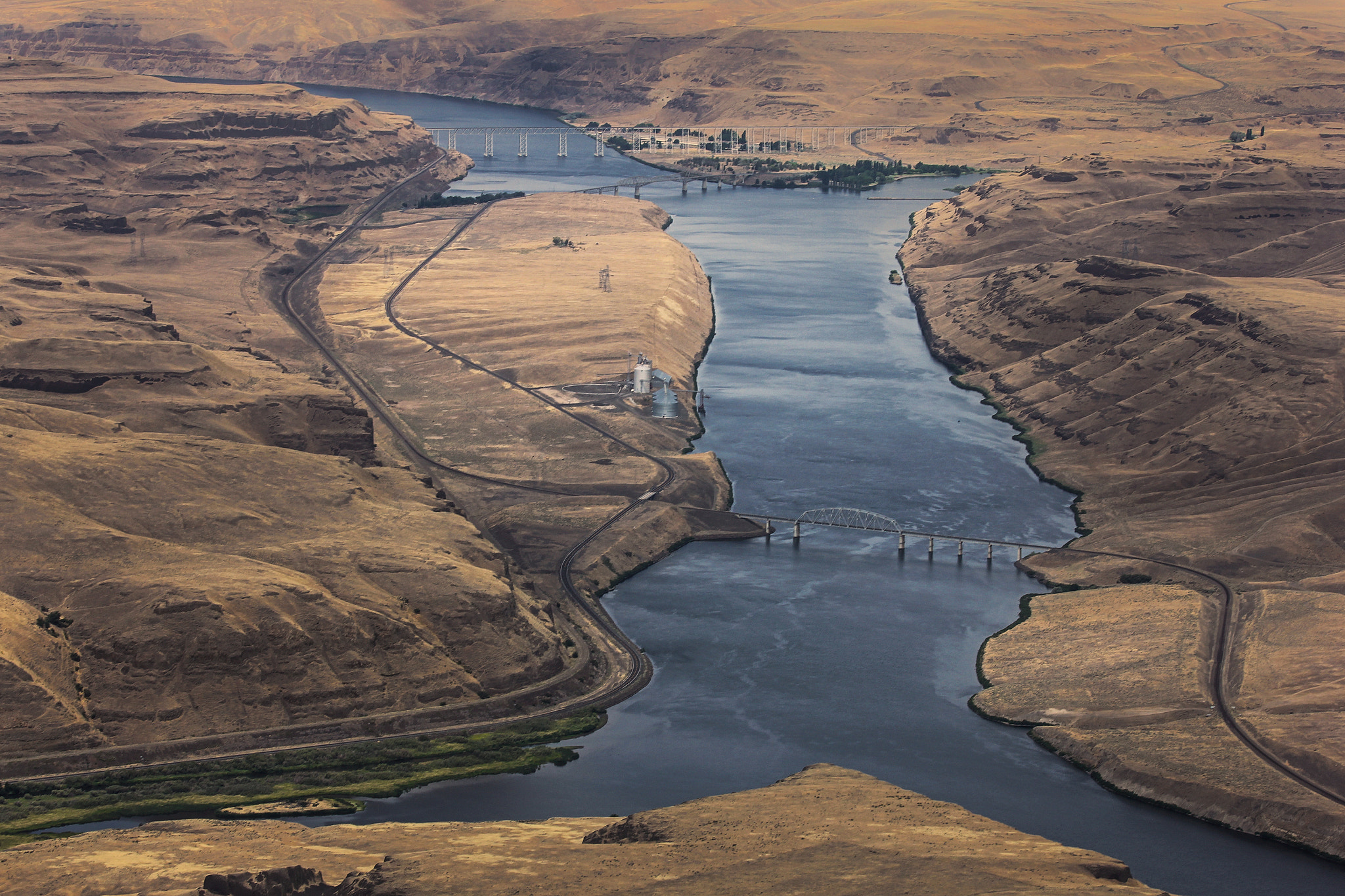 Canon EF 70-300mm F4-5.6 IS USM sample photo. Lyons ferry on the snake river photography