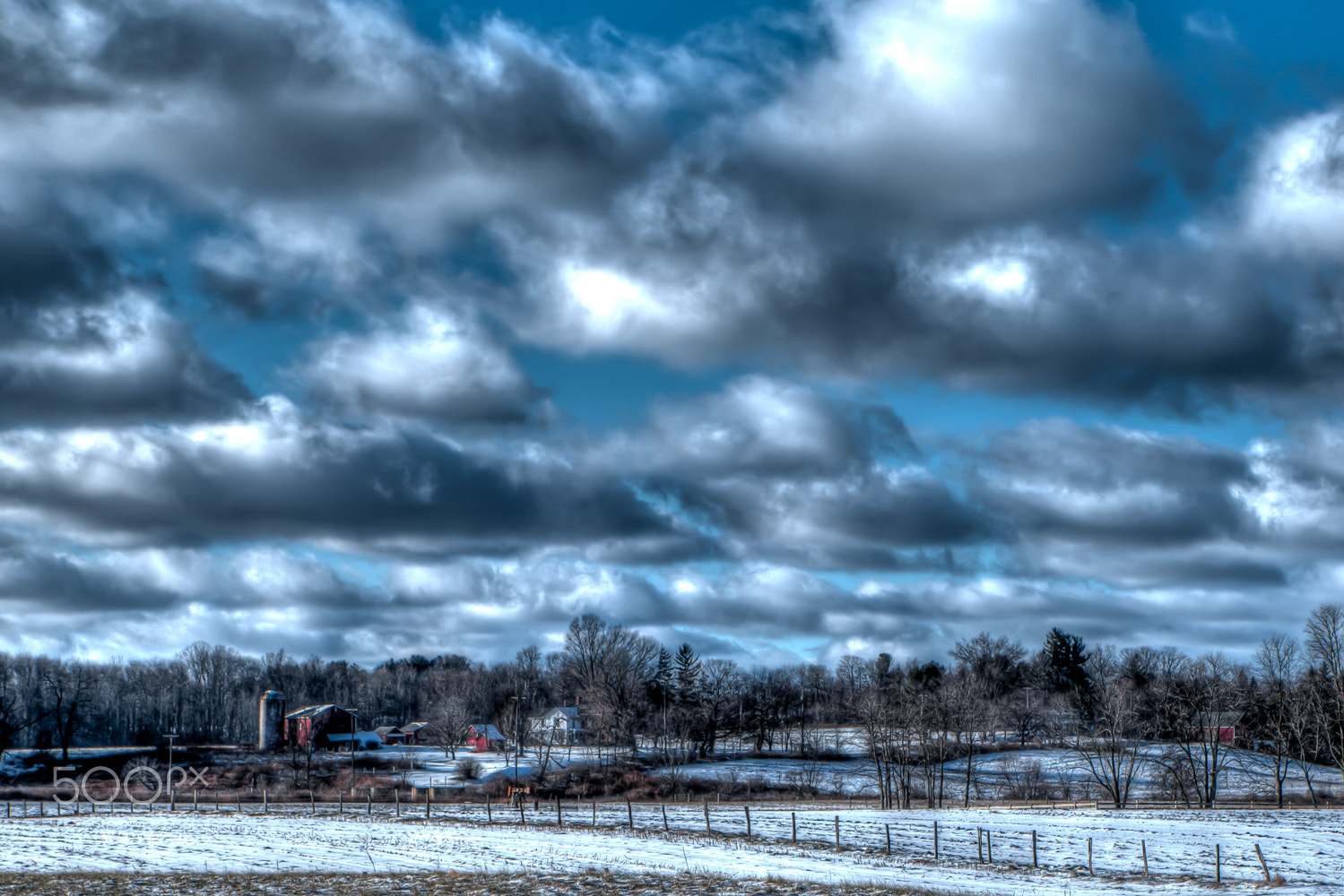 Canon EOS 70D + Canon EF-S 17-55mm F2.8 IS USM sample photo. The farm on the hill photography