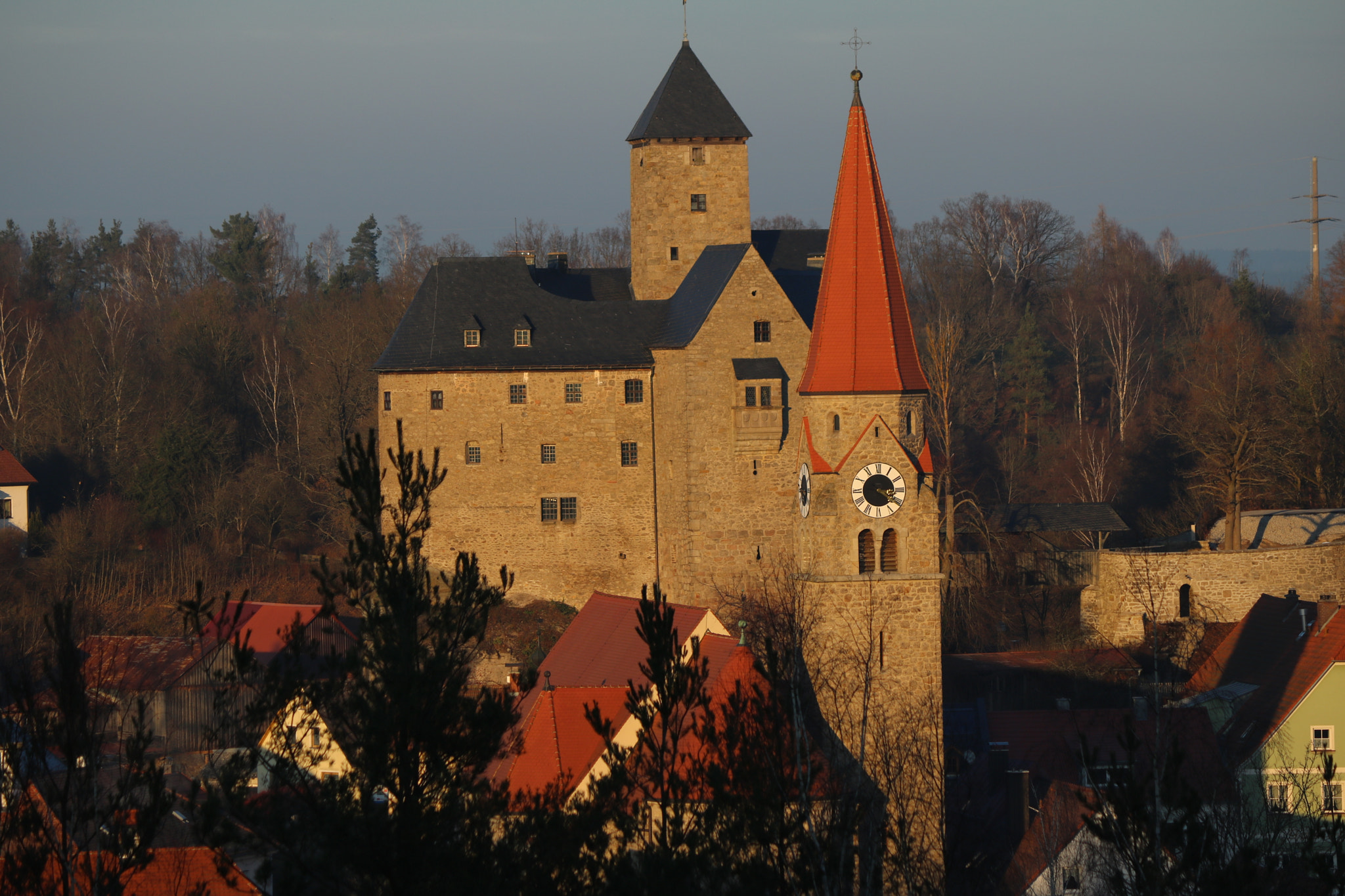 Canon EOS 760D (EOS Rebel T6s / EOS 8000D) sample photo. Burg und kirche photography