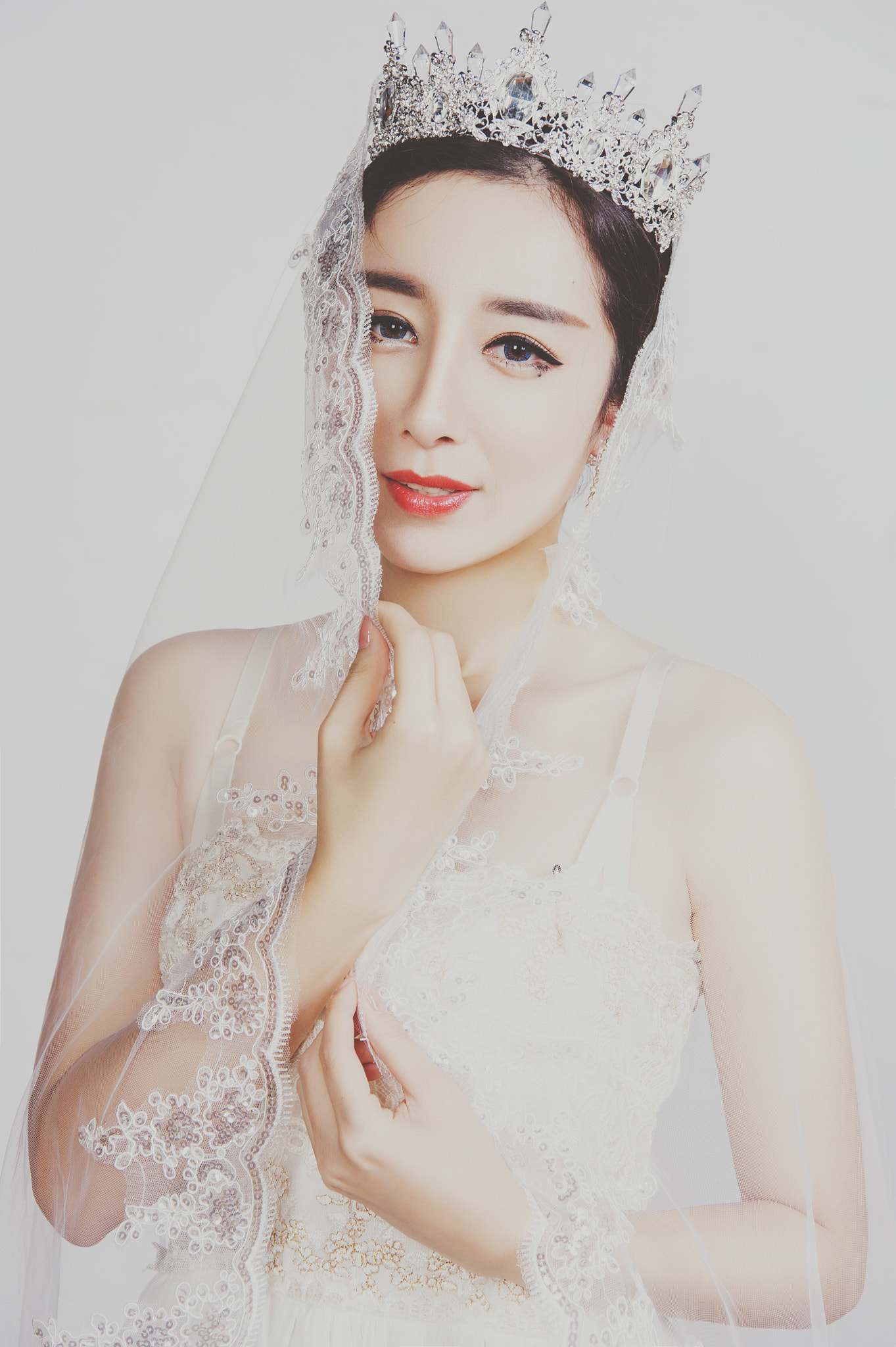 Nikon AF-S Nikkor 24-70mm F2.8E ED VR sample photo. Sweet girl photography