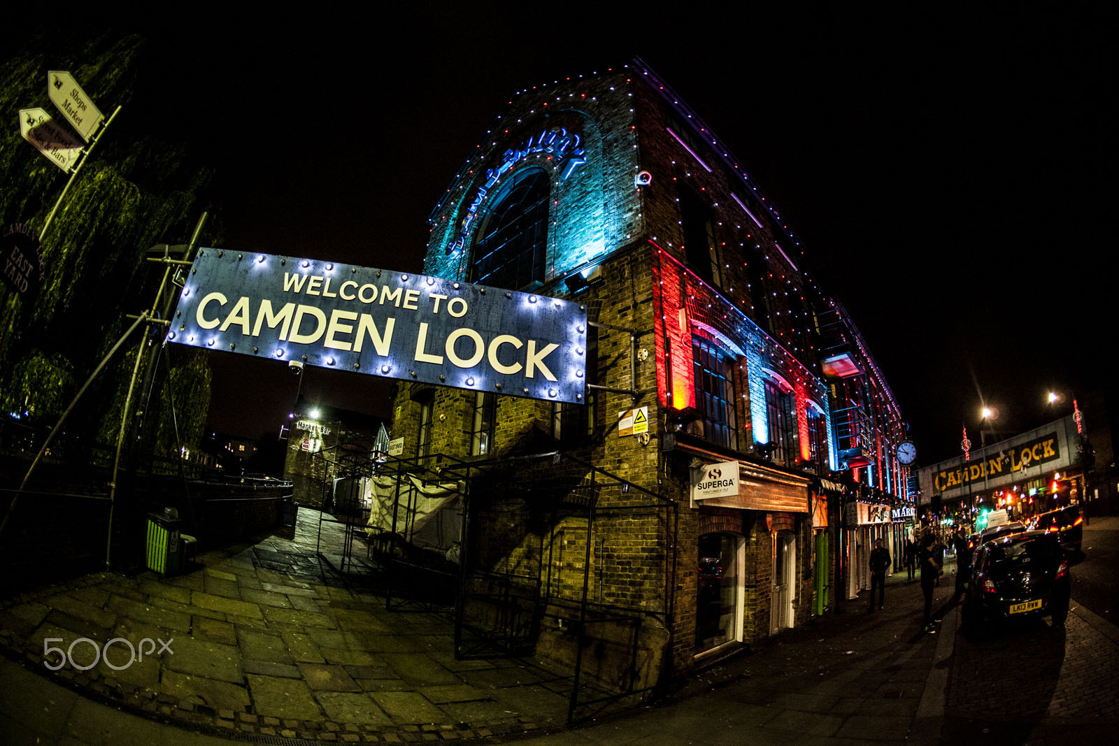 Canon EOS 5D + Canon EF 15mm F2.8 Fisheye sample photo. Welcome to camden lock photography