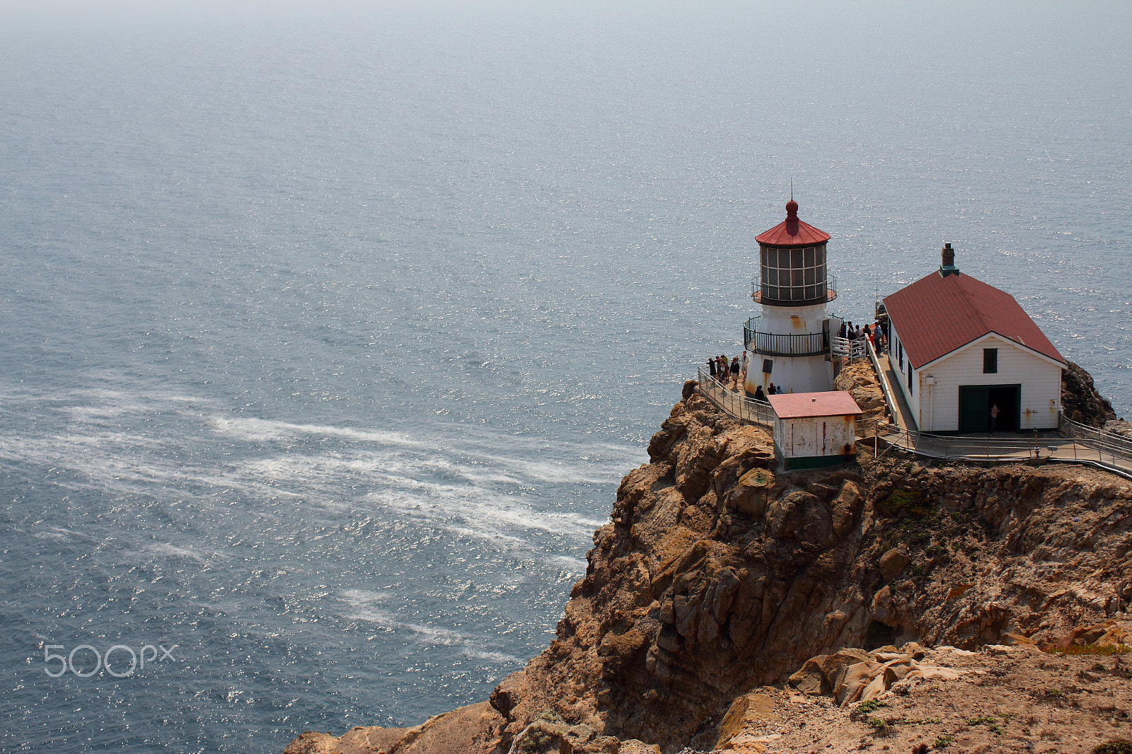 Canon EF-S 18-55mm F3.5-5.6 IS sample photo. Light house photography