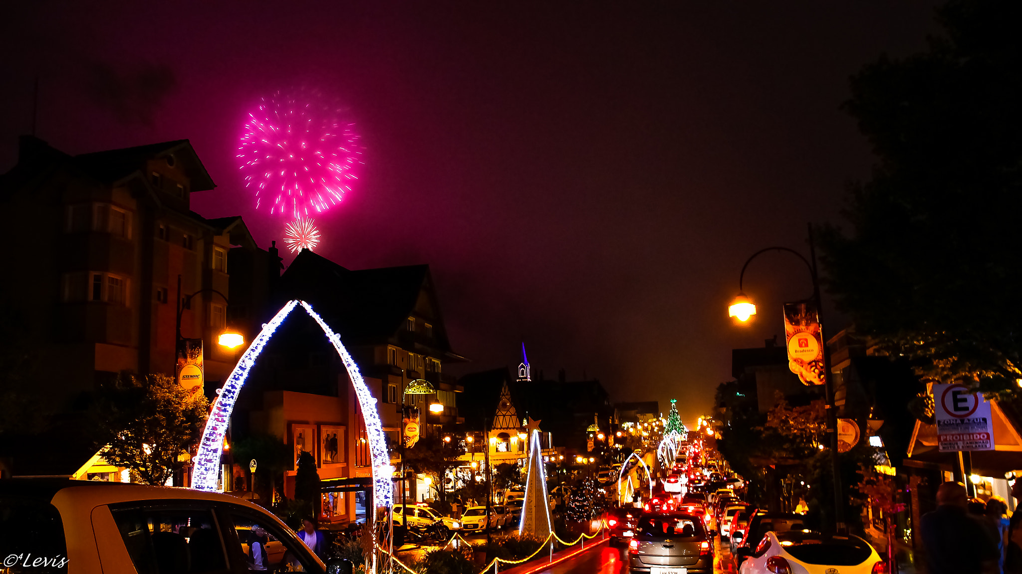 Sigma 17-70mm F2.8-4 DC Macro OS HSM sample photo. Reveillon em gramado photography