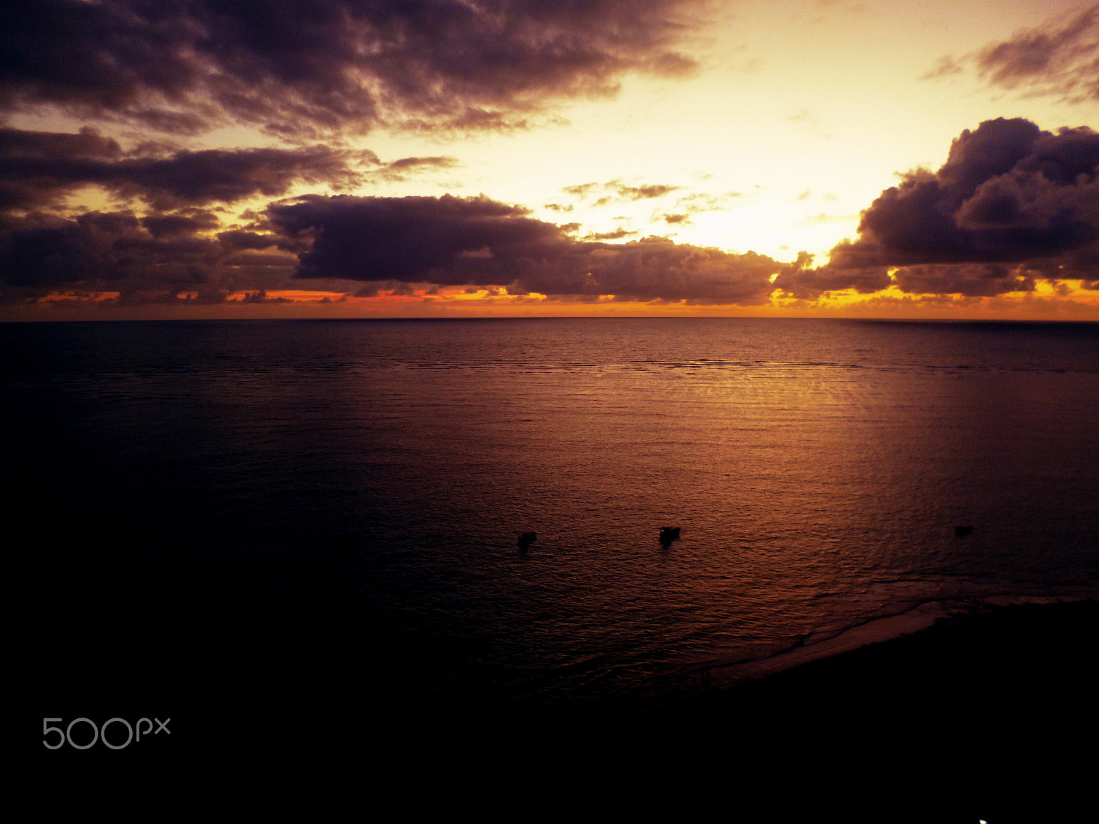 Panasonic DMC-FH8 sample photo. Sunrise at sea photography