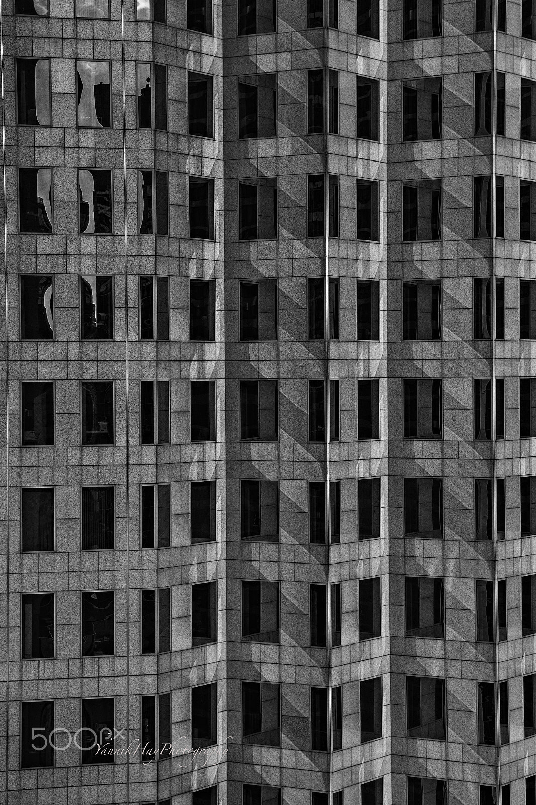 Canon EOS-1D Mark IV sample photo. Windows photography