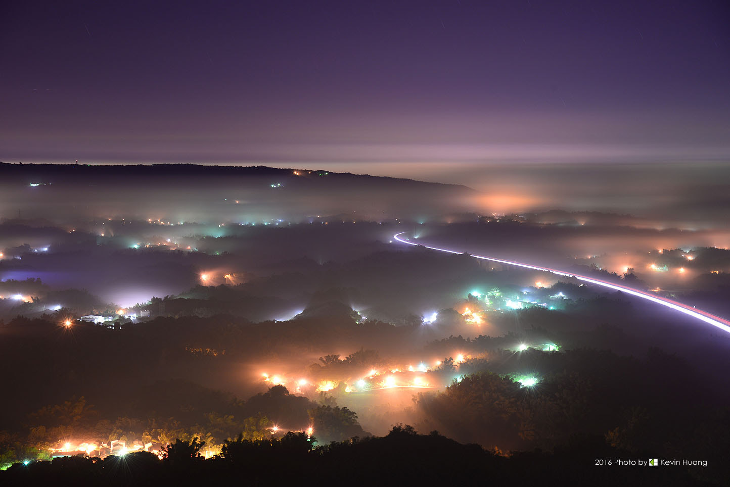 Sigma 50-150mm F2.8 EX APO DC HSM II sample photo. Mountain fog photography