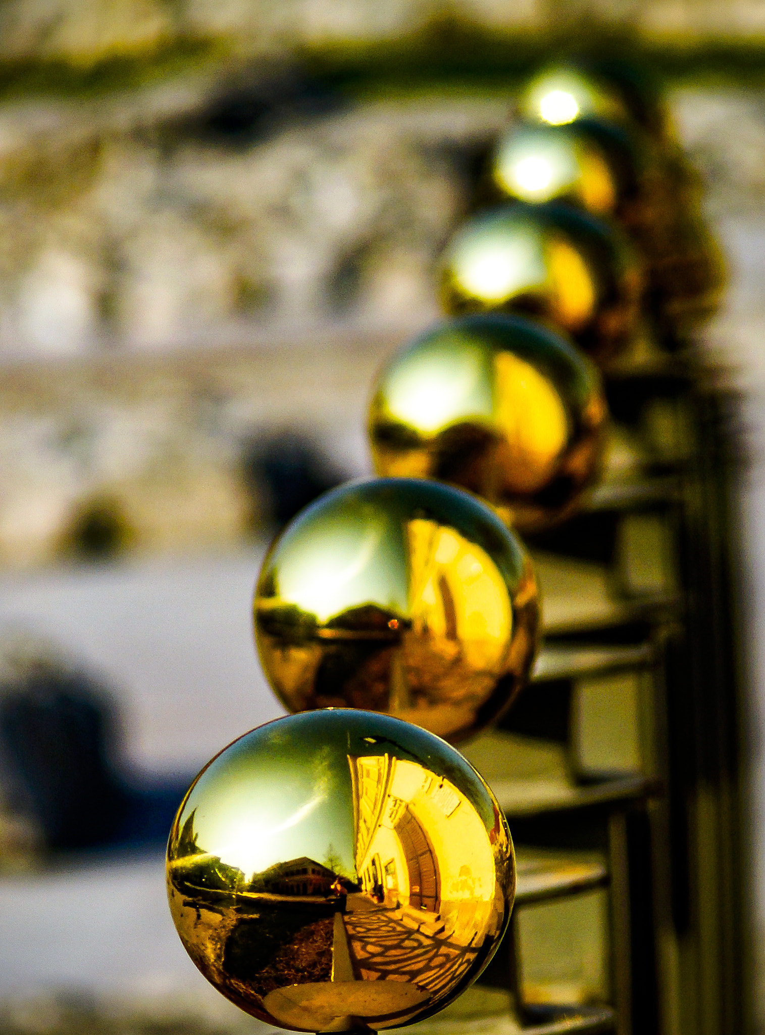 Minolta AF 70-210mm F4 Macro sample photo. Line photography