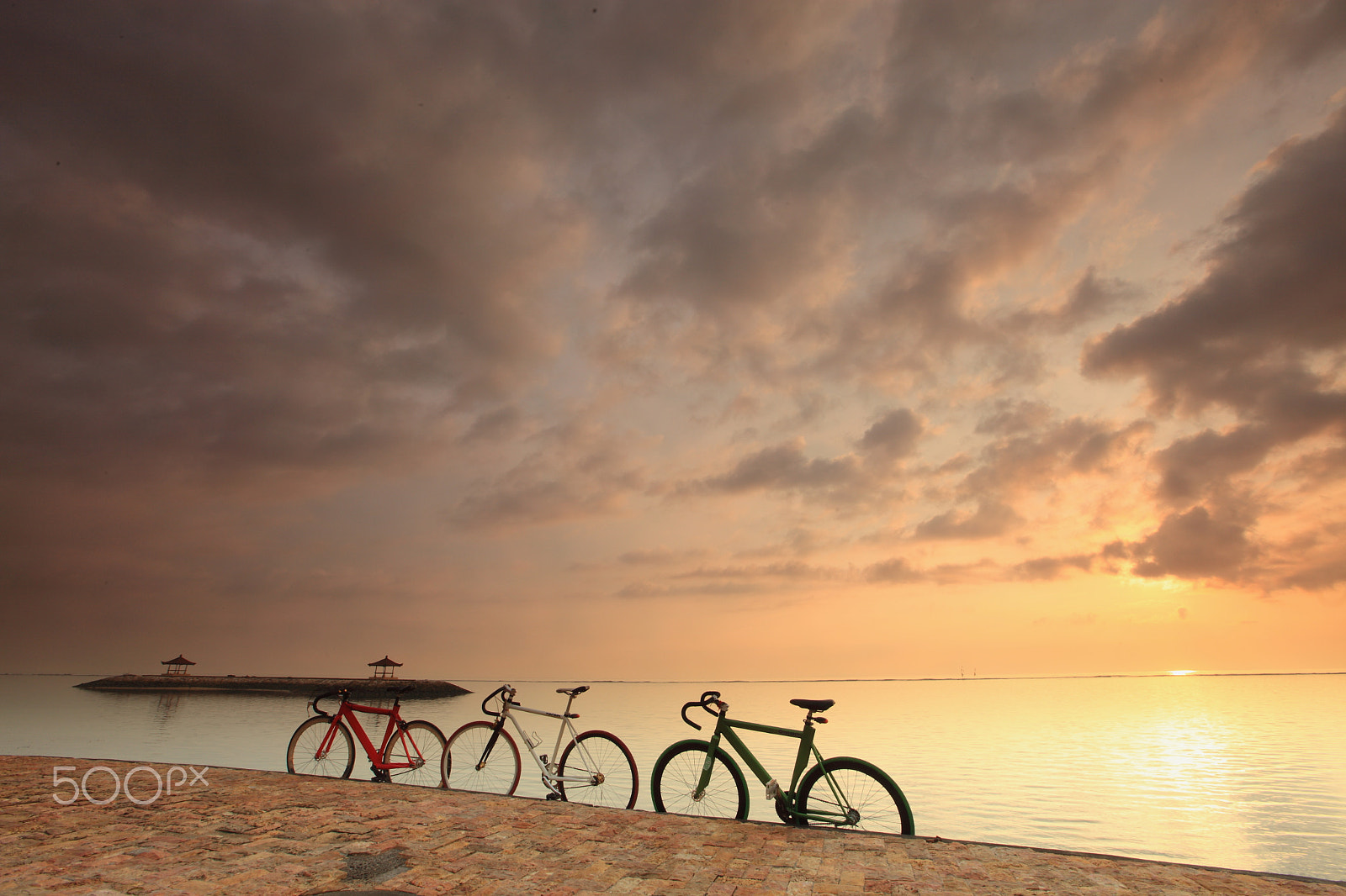 Canon EF 16-35mm F2.8L II USM sample photo. Riding in the morning photography