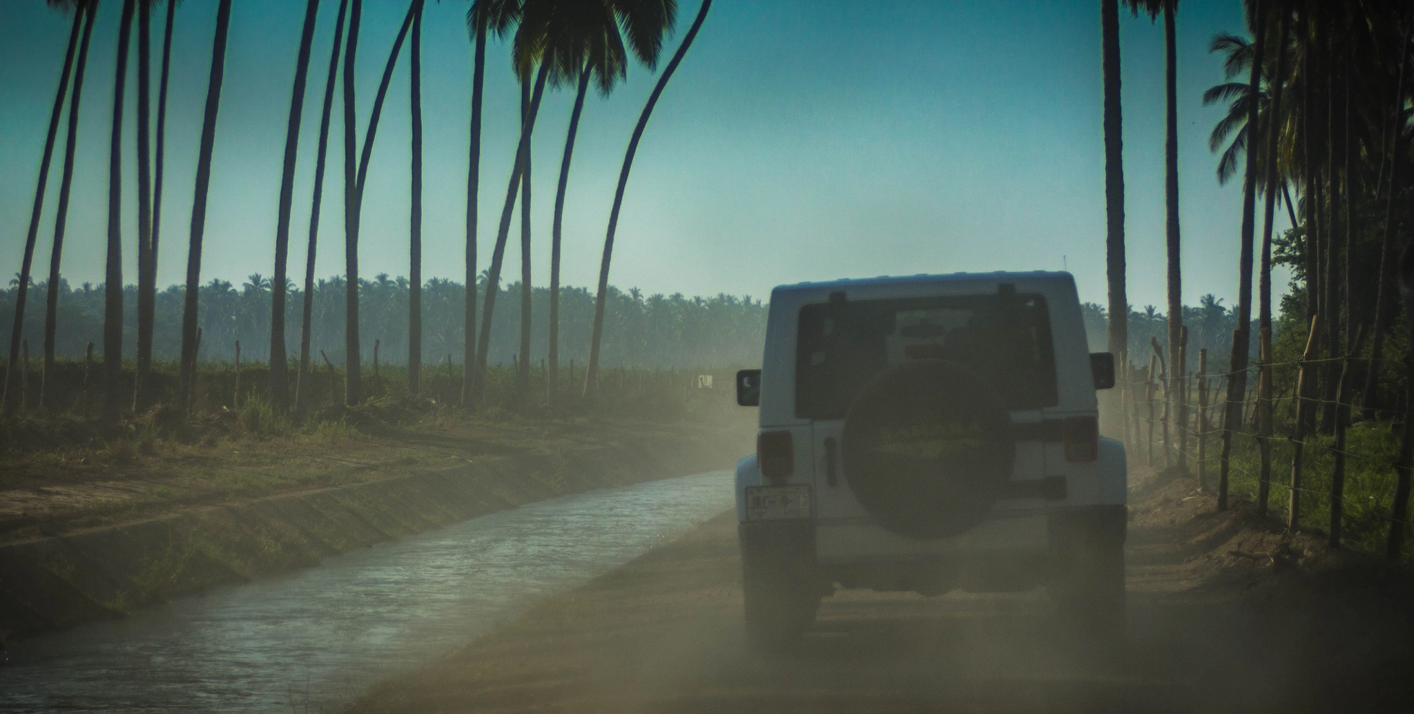 Canon EF 28-80mm f/3.5-5.6 sample photo. Jeep ranch photography