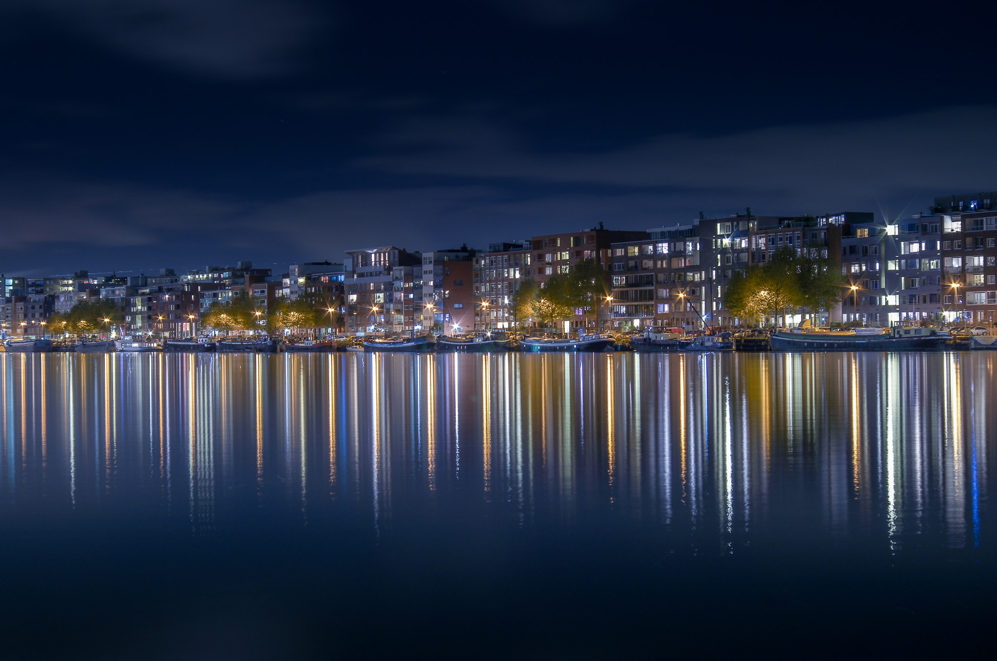 Pentax K-50 + Pentax smc DA 50-200mm F4-5.6 ED WR sample photo. Amsterdam: night on java eiland photography